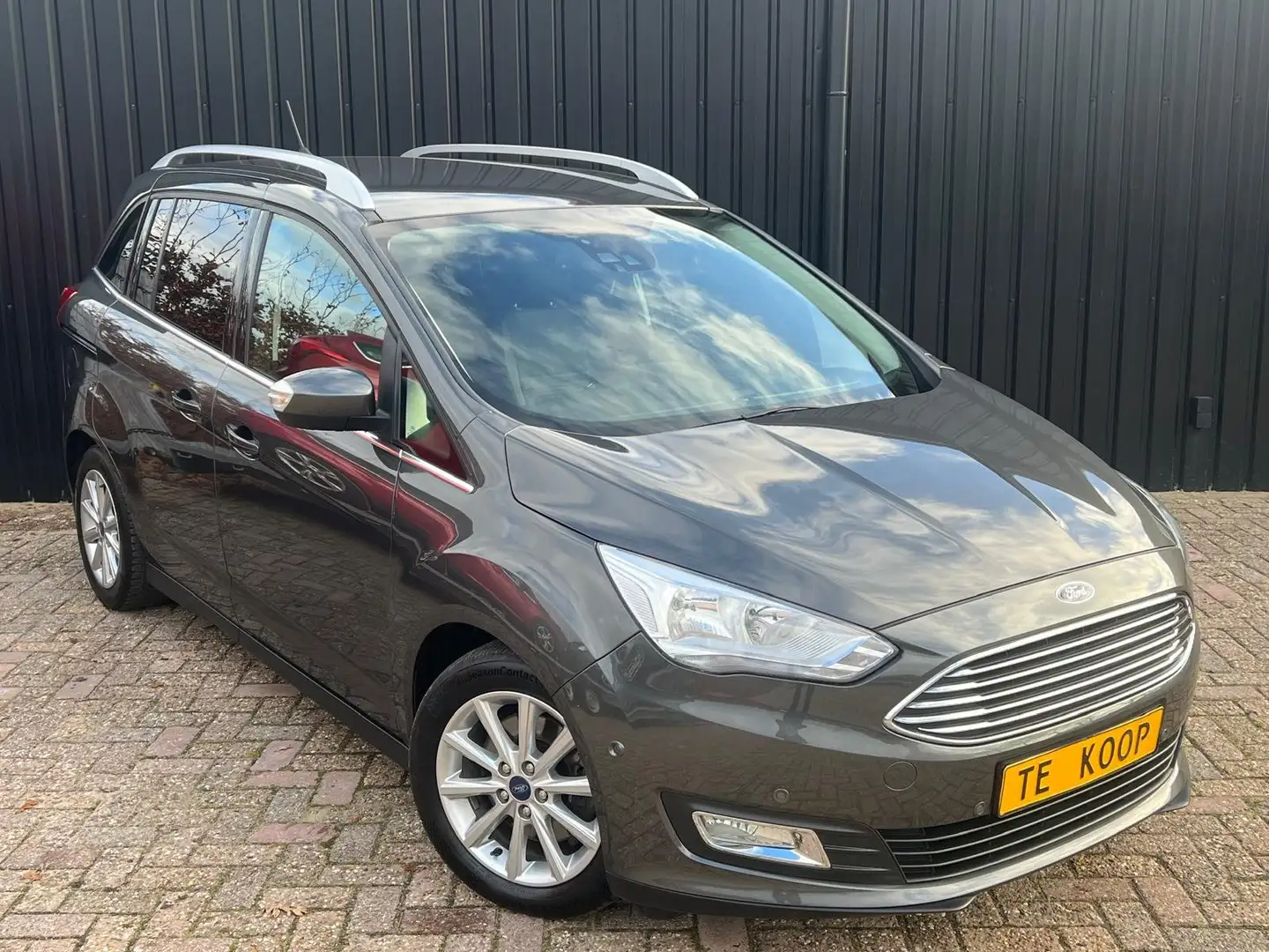 Ford C-Max 1.0 EcoBoost | Titanium | Trekhaak | Clima | Grijs - 1