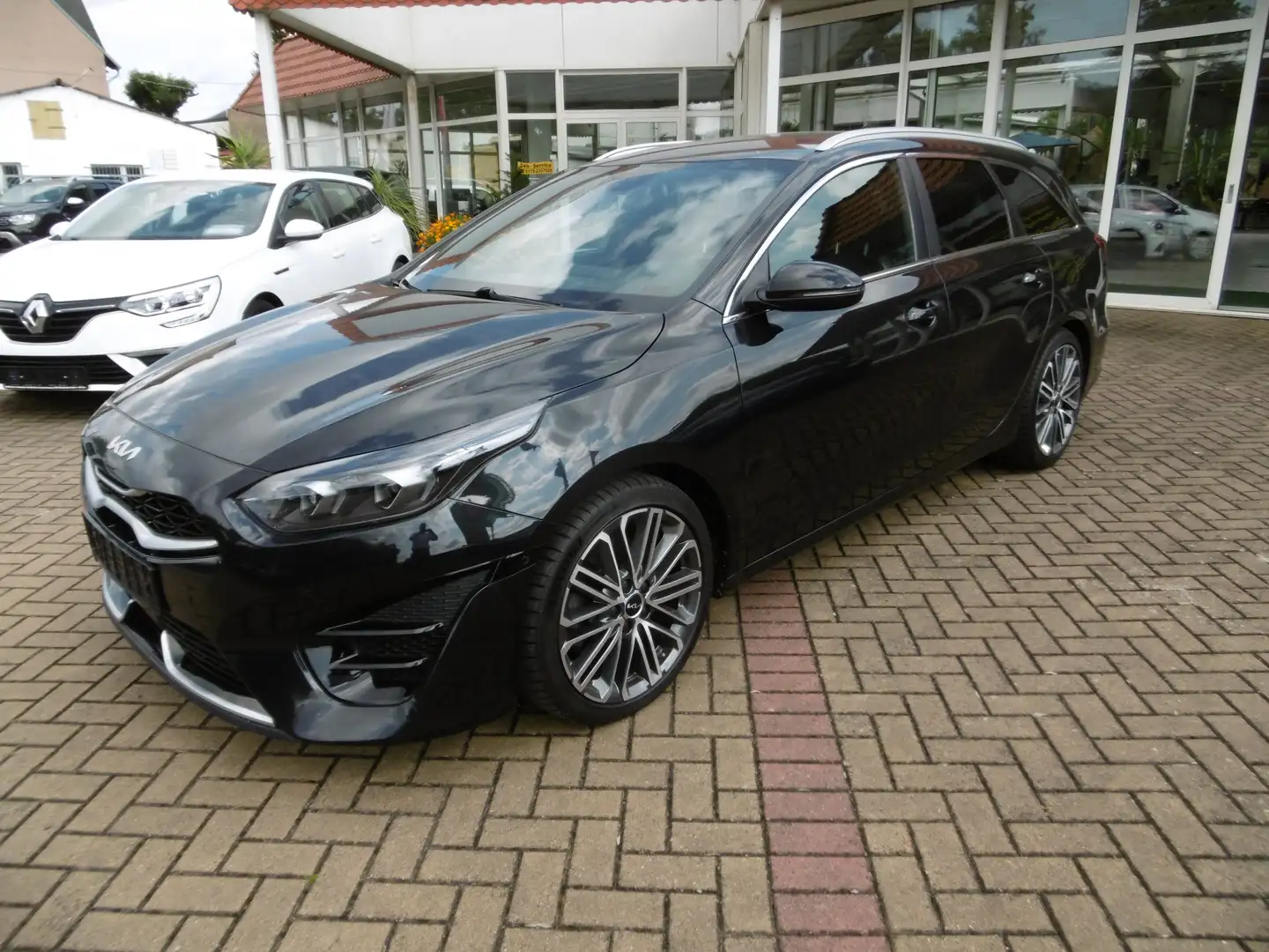 Kia Ceed SW / cee'd SW GT Line 1,5 T-GDI Schwarz - 1