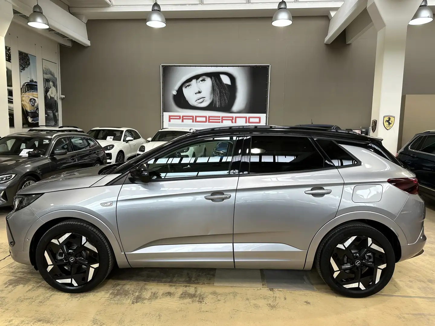 Opel Grandland 1.6 phev GSe awd 300cv -19"-Camera 360-Keyless-IVA Gri - 2