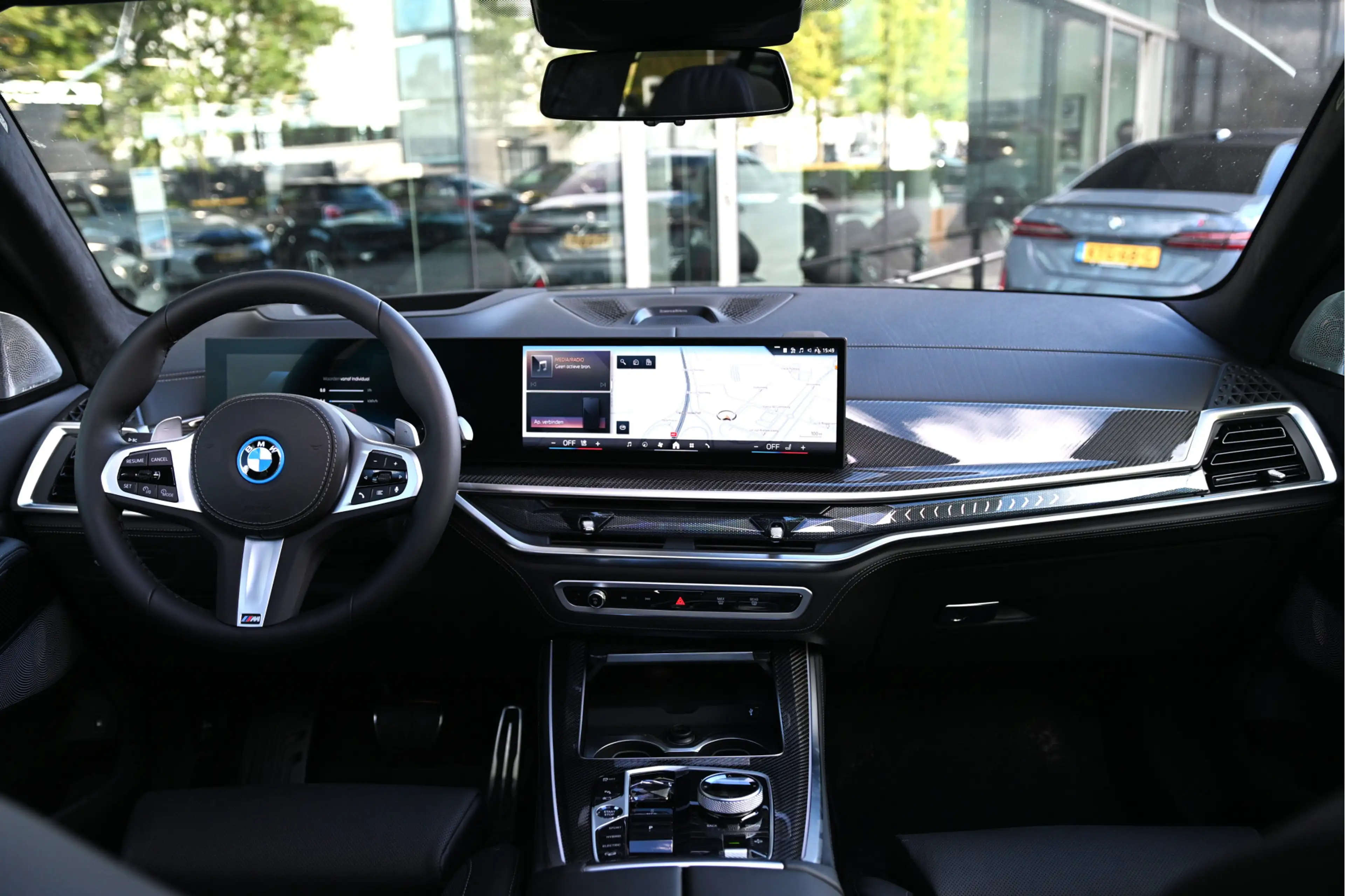 BMW X5 xDrive50e M Sport Automaat / Panoramadak Sky Loung — photo 4