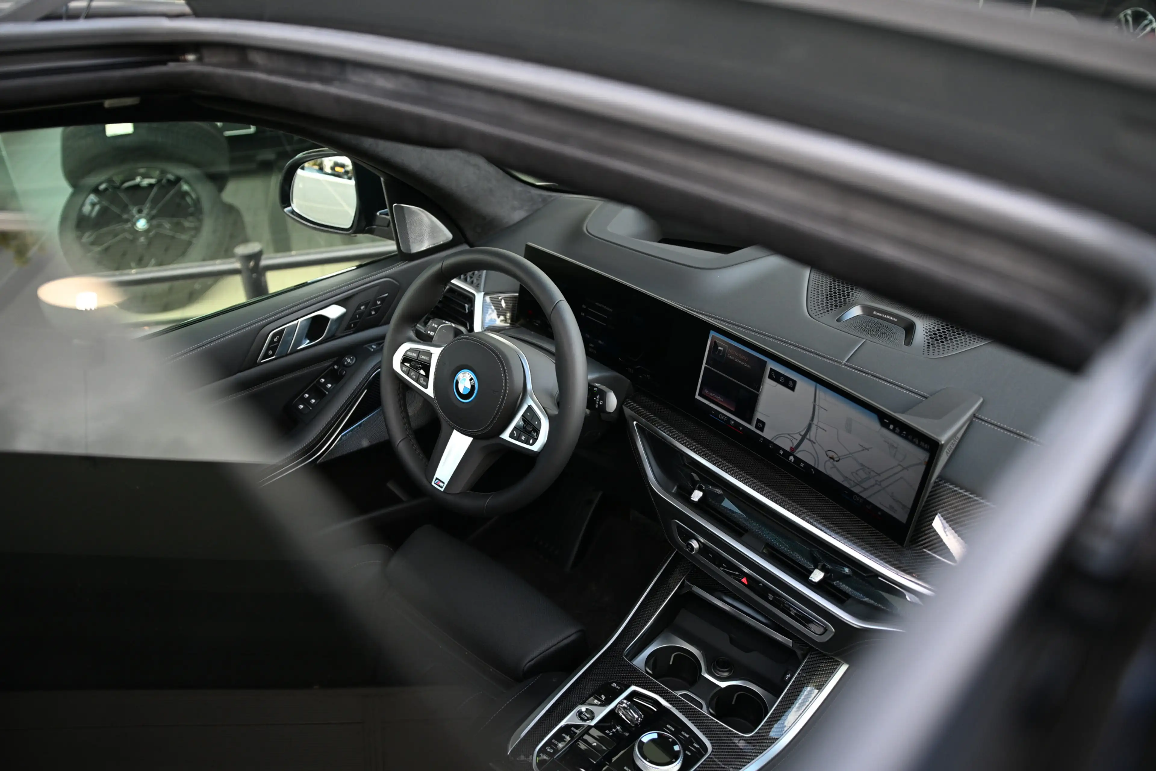 BMW X5 xDrive50e M Sport Automaat / Panoramadak Sky Loung — photo 6