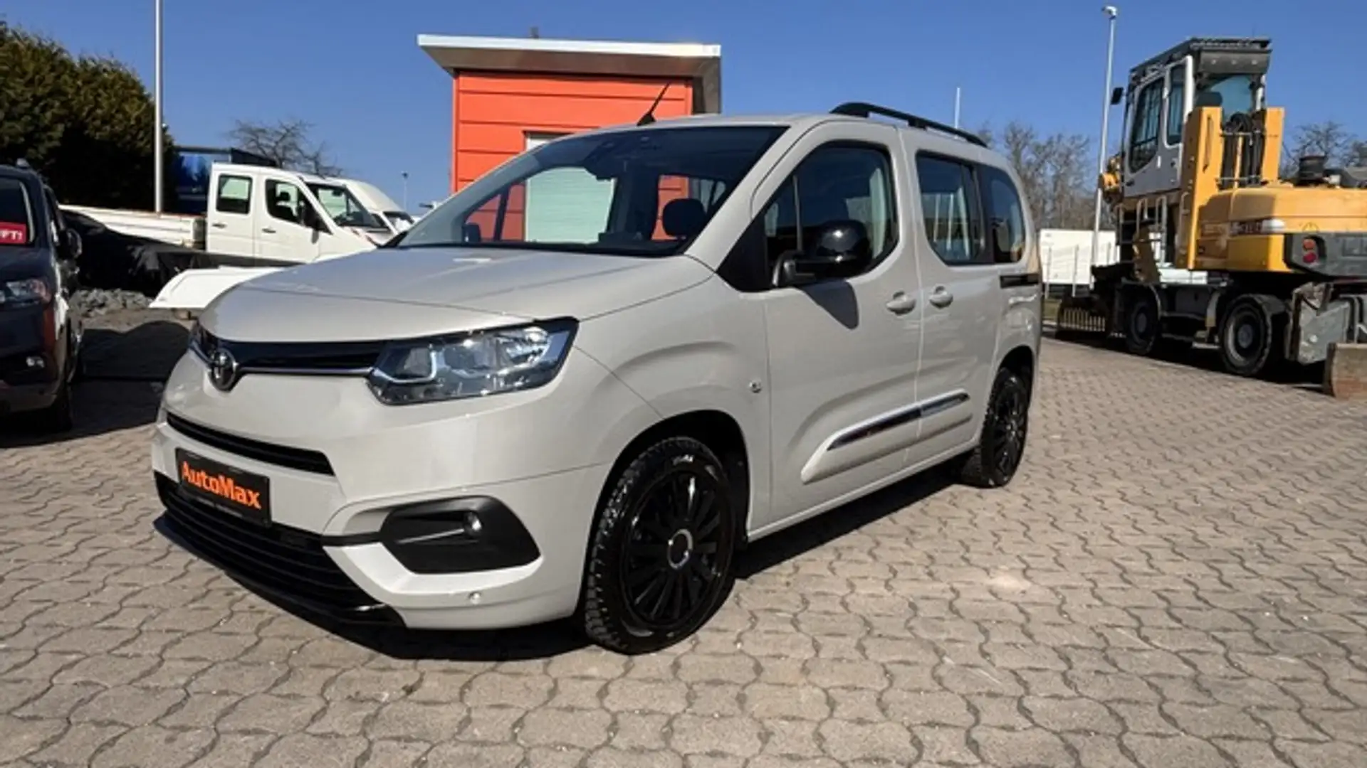 Toyota Proace City Verso L1 5 Sitzer Klima Beige - 1