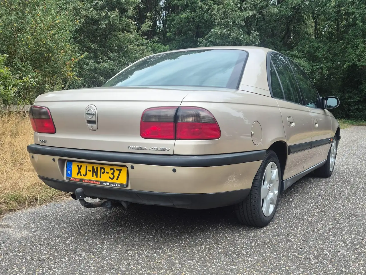 Opel Omega 2.0 Sport, foto 3