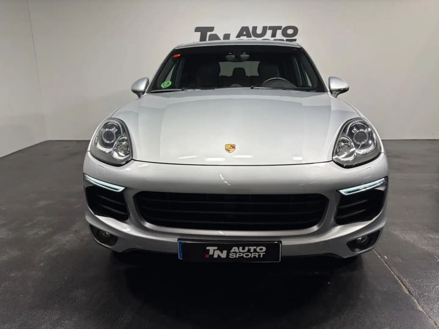 Porsche Cayenne S Diesel Aut. Gris - 2