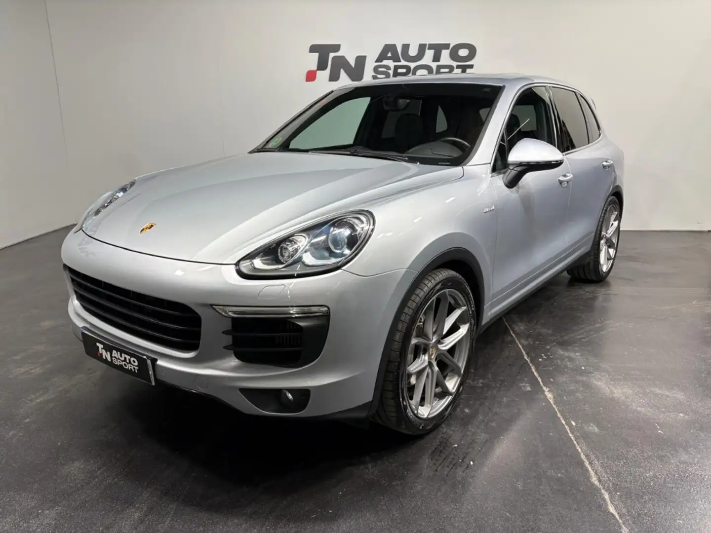 Porsche Cayenne S Diesel Aut. Gris - 1