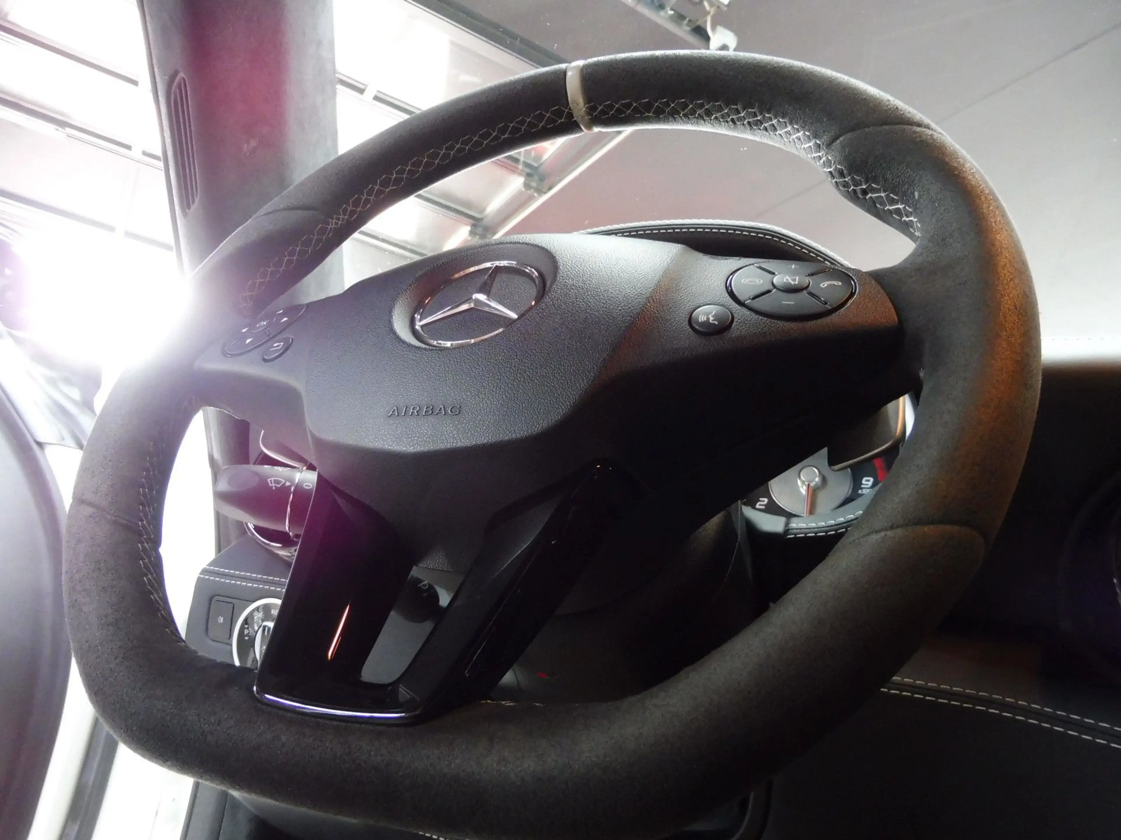 Mercedes-Benz SLS GT Roadster Final Edition — photo 14
