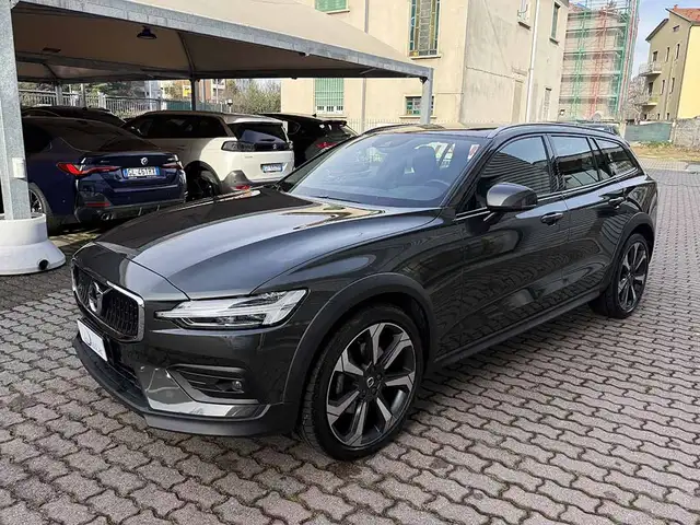 Volvo V60 Cross Country 2.0 b4 awd CERCHI 20'' IVA ESP UNICO PROPRIETARIO