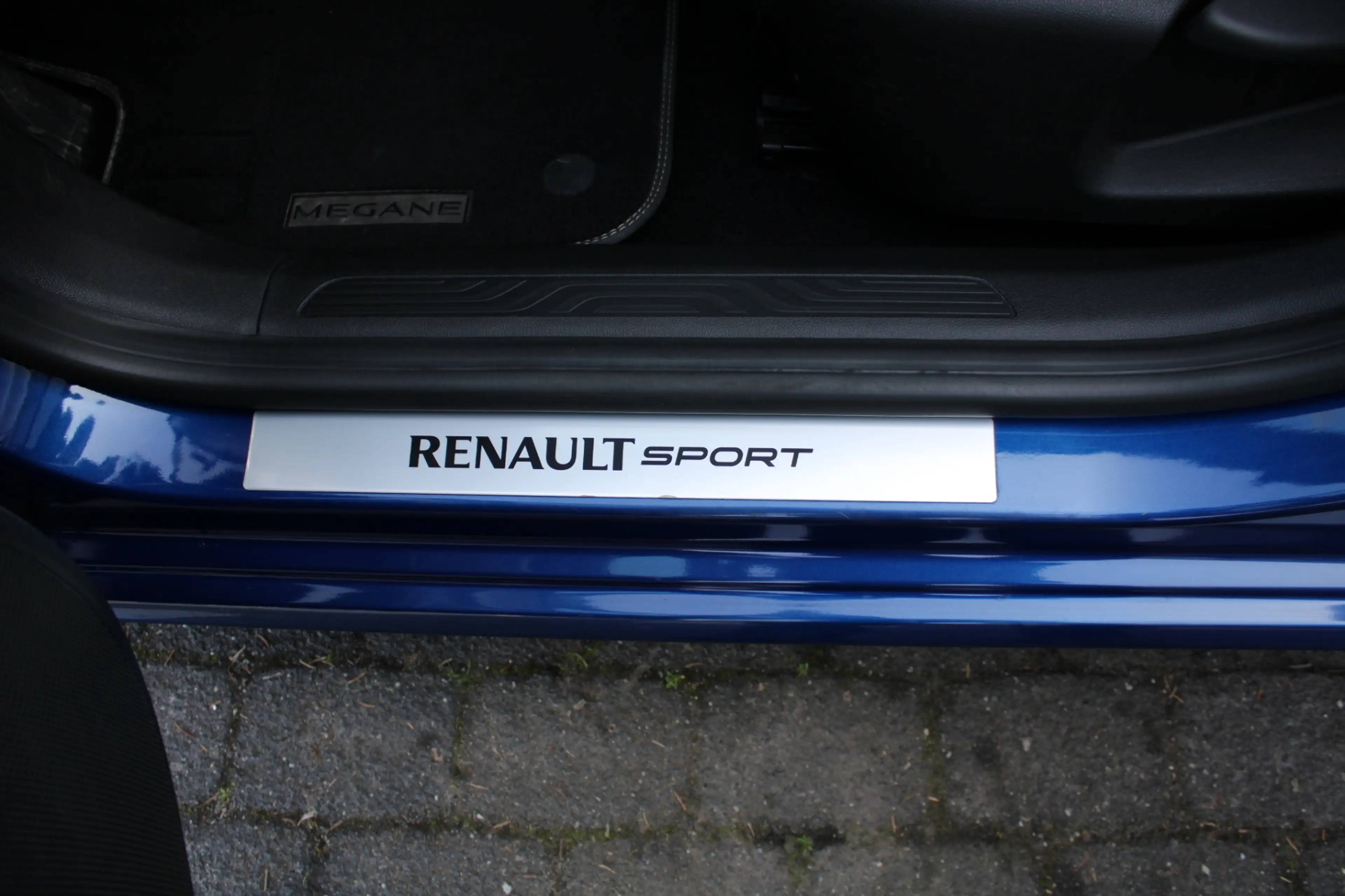 Renault Megane GT — photo 14