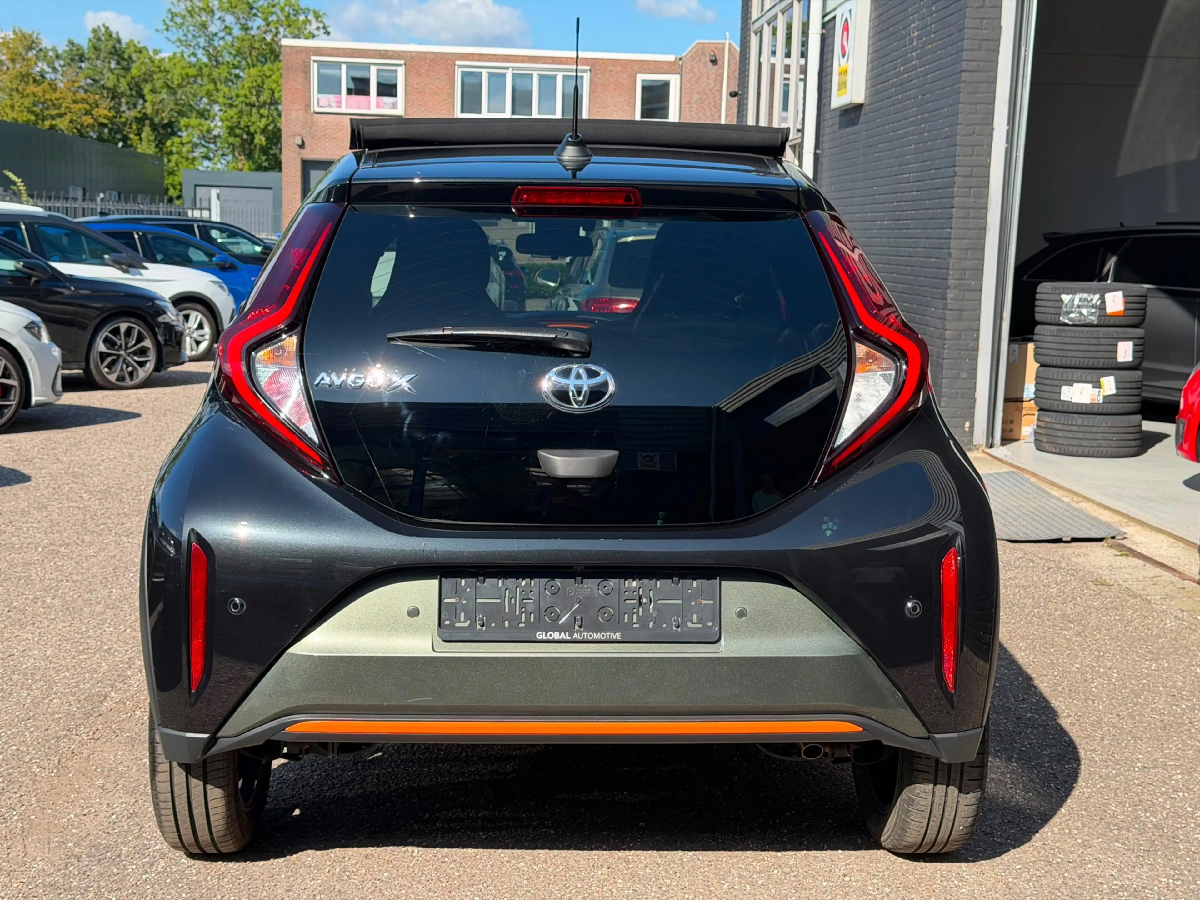 Toyota Aygo X 1.0 VVT-i LIMITED - CABRIO - JBL - ACC - CARPLAY - — photo 11
