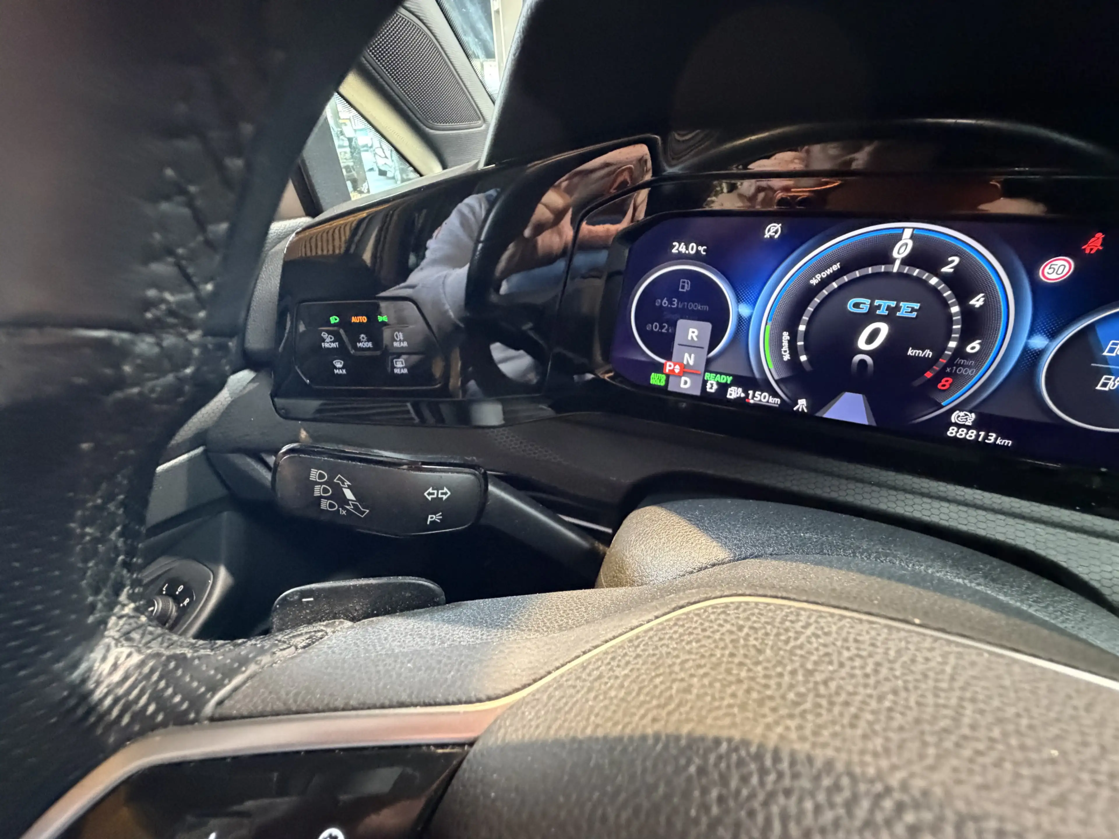 Volkswagen Golf GTE 1.4 eHybrid PANORAMADAK | SPECIALE BEKLEDING | MEM — photo 38