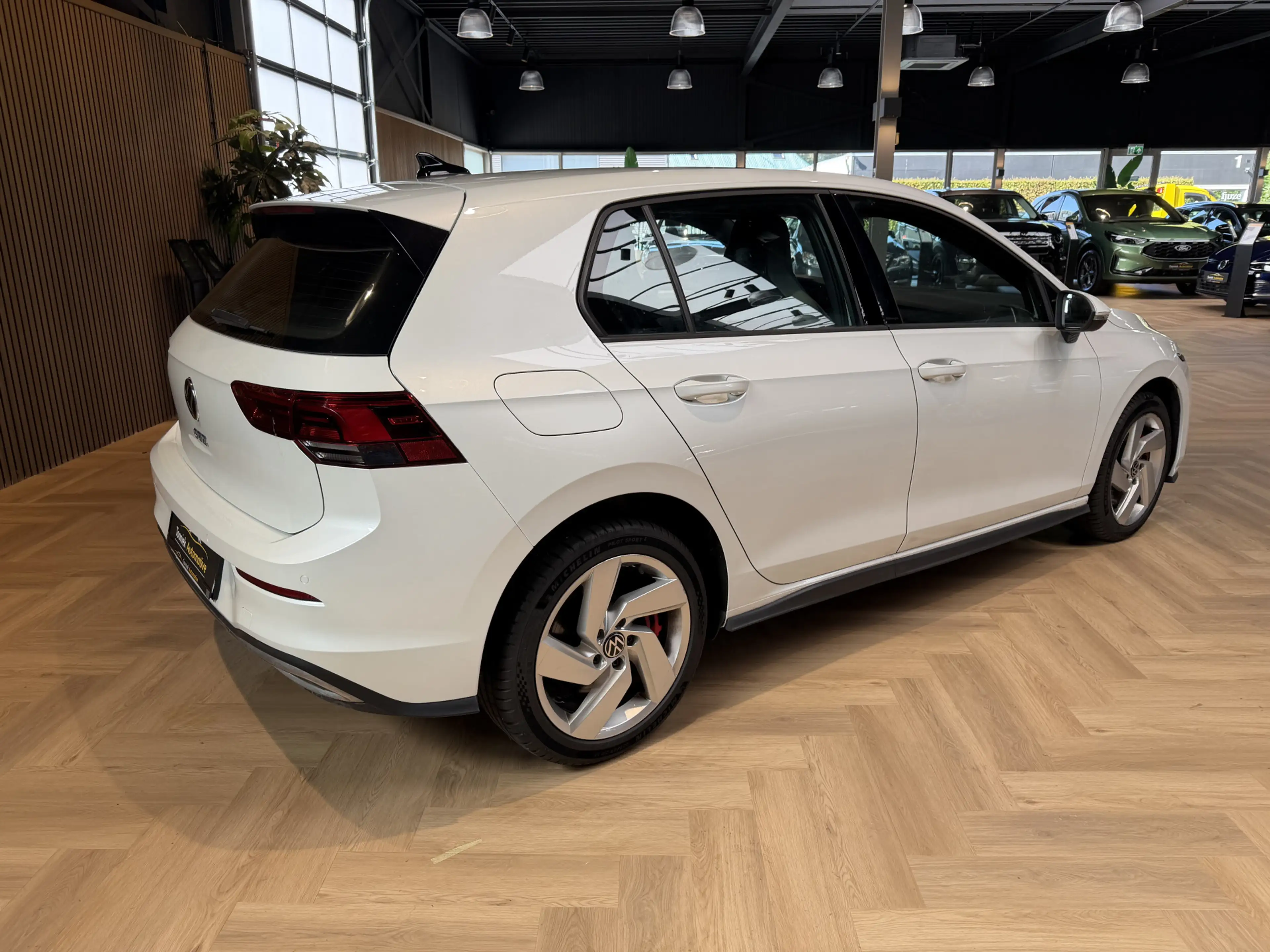 Volkswagen Golf GTE 1.4 eHybrid PANORAMADAK | SPECIALE BEKLEDING | MEM — photo 3