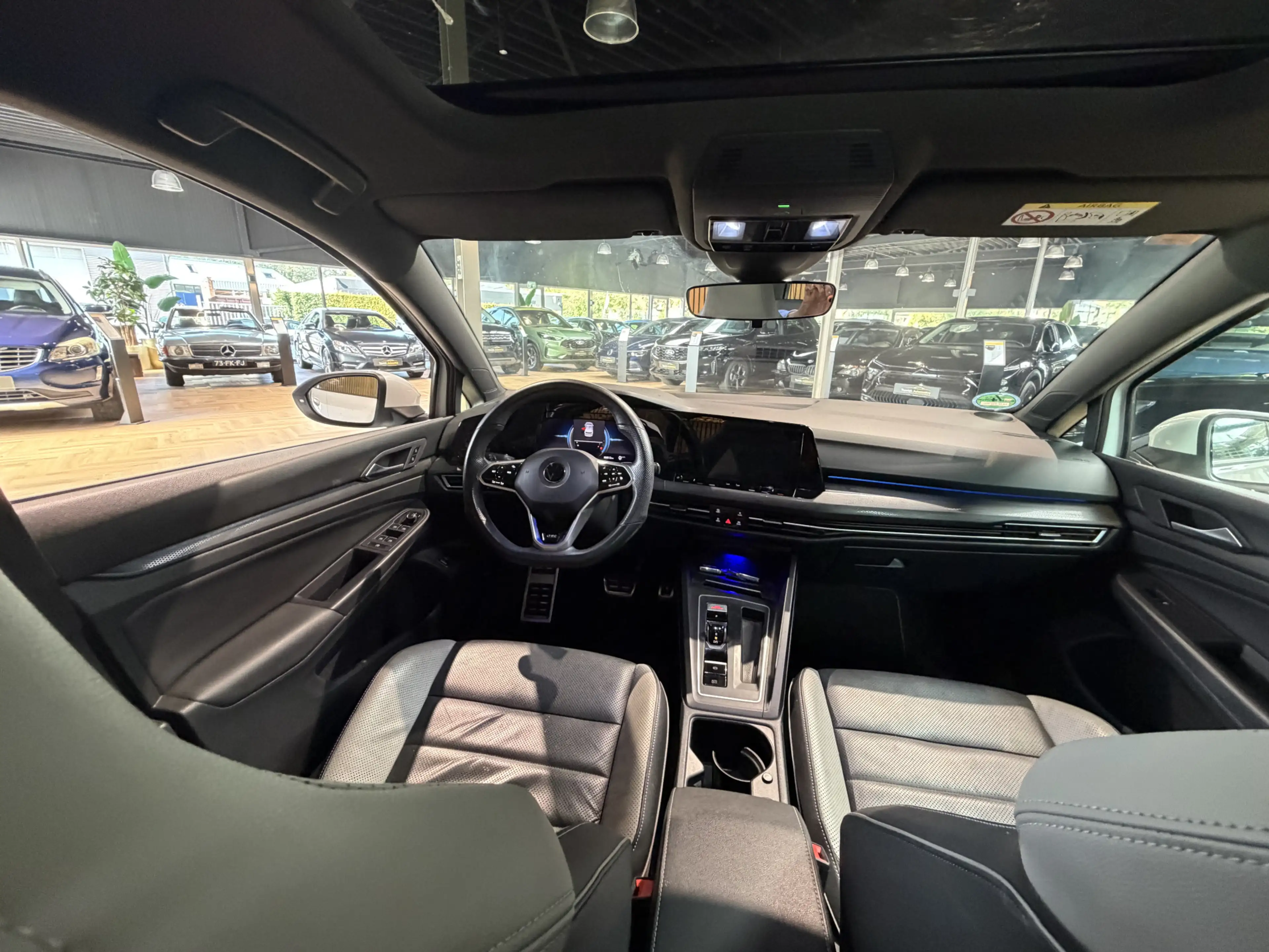 Volkswagen Golf GTE 1.4 eHybrid PANORAMADAK | SPECIALE BEKLEDING | MEM — photo 15