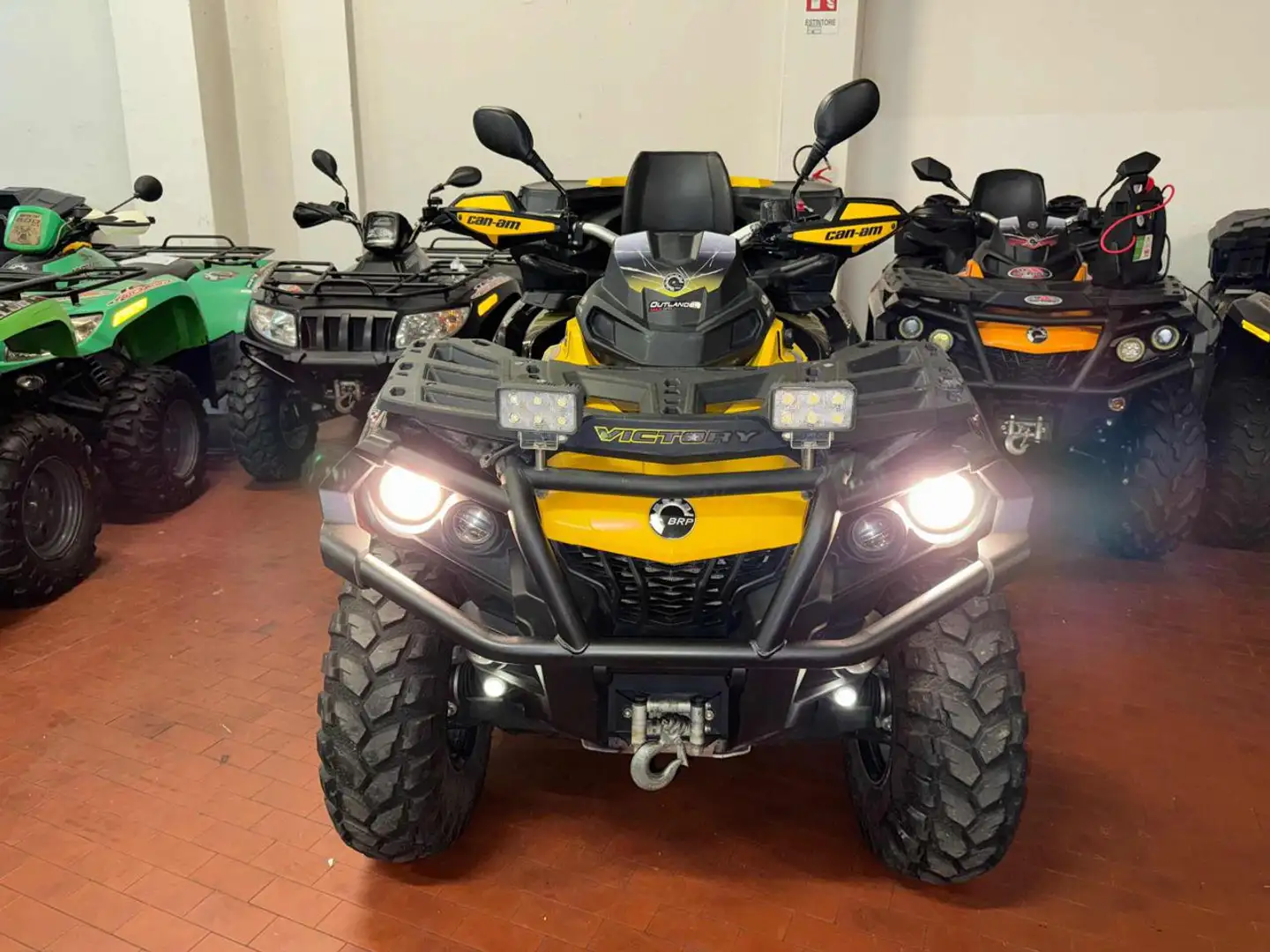 Can-Am Outlander 1000 Max Giallo - 1