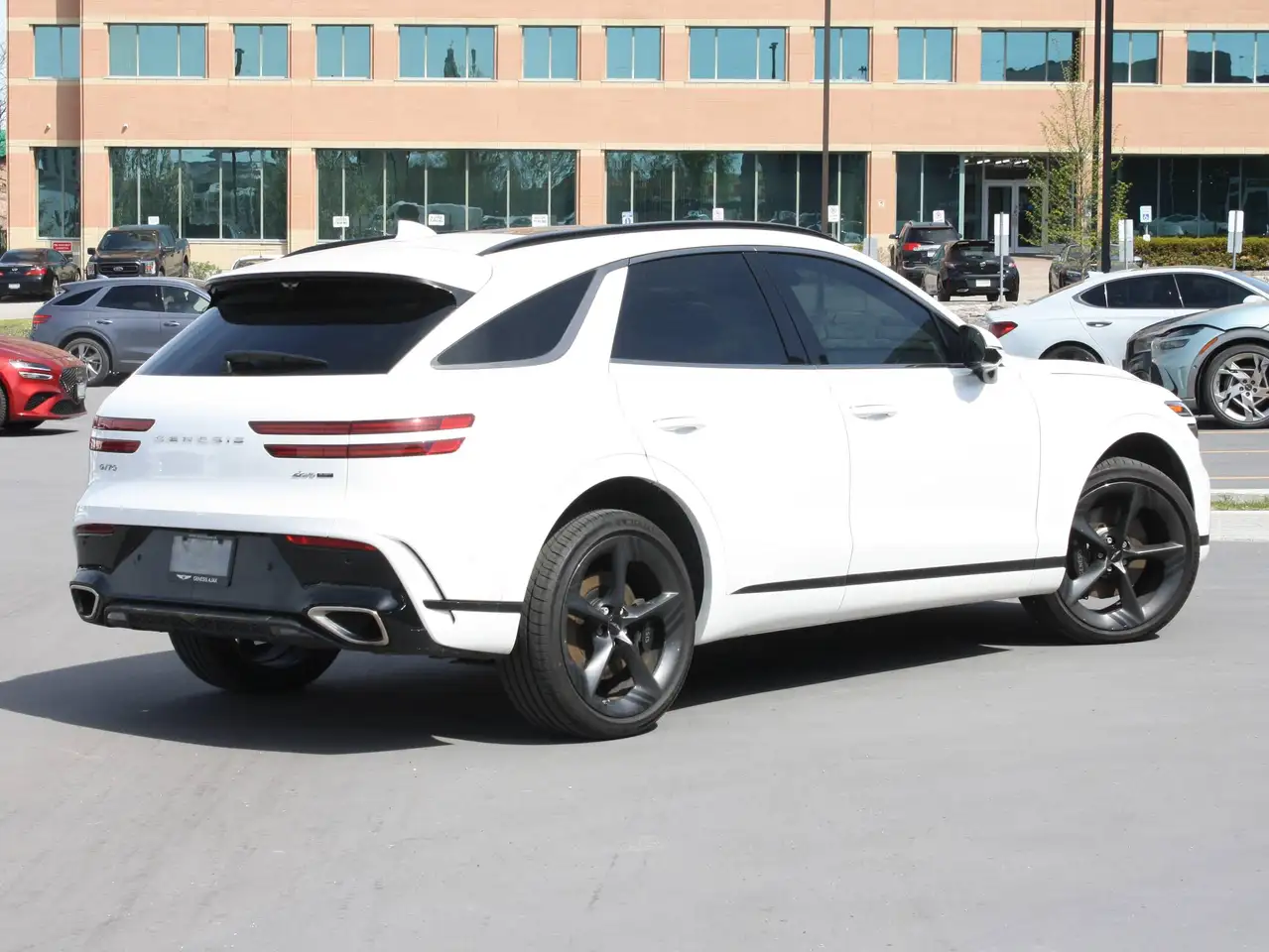Genesis GV70 photo Genesis GV70
