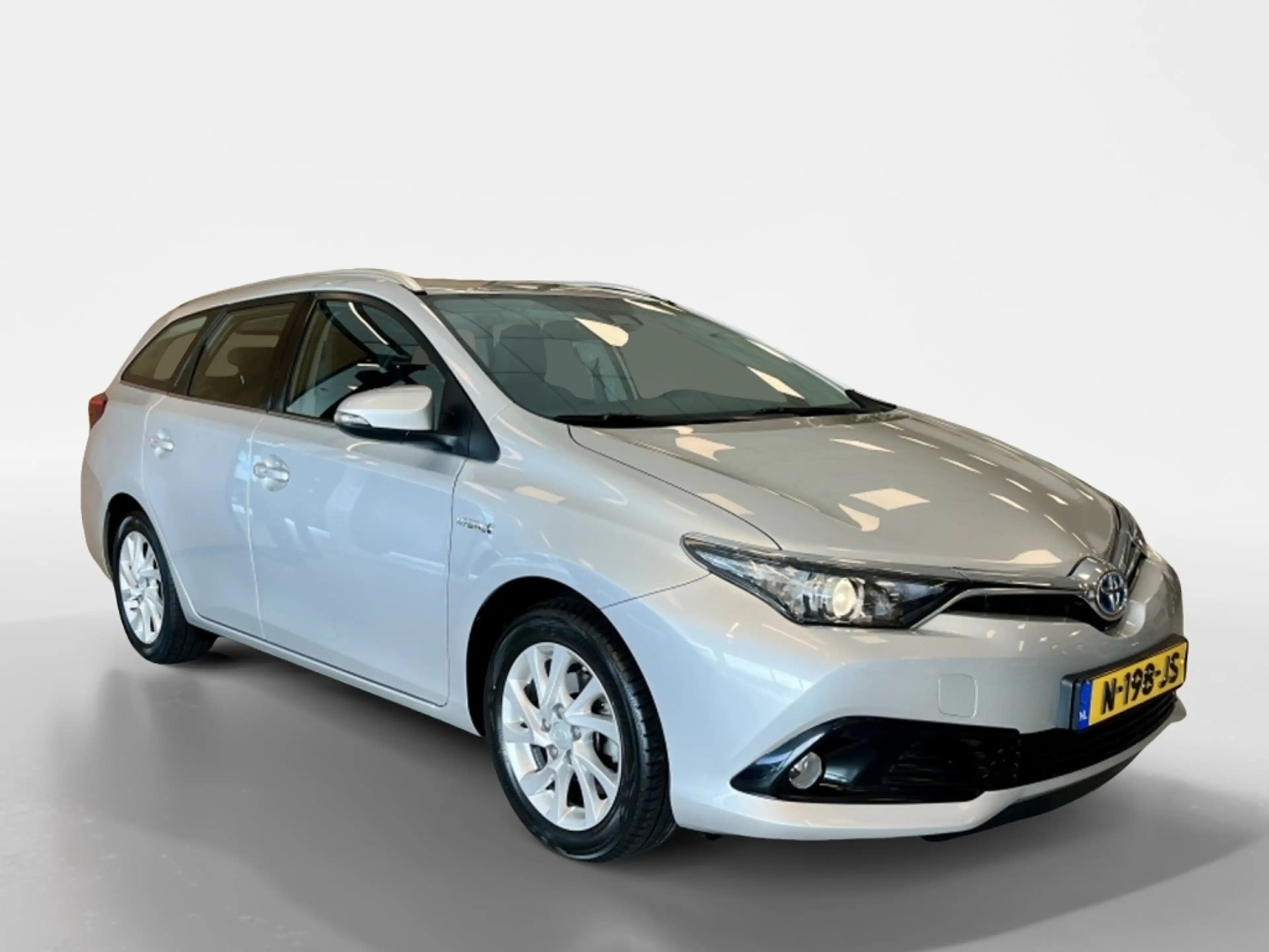 Toyota Auris Touring Sports 1.8 Hybr. Aspiration — photo 2