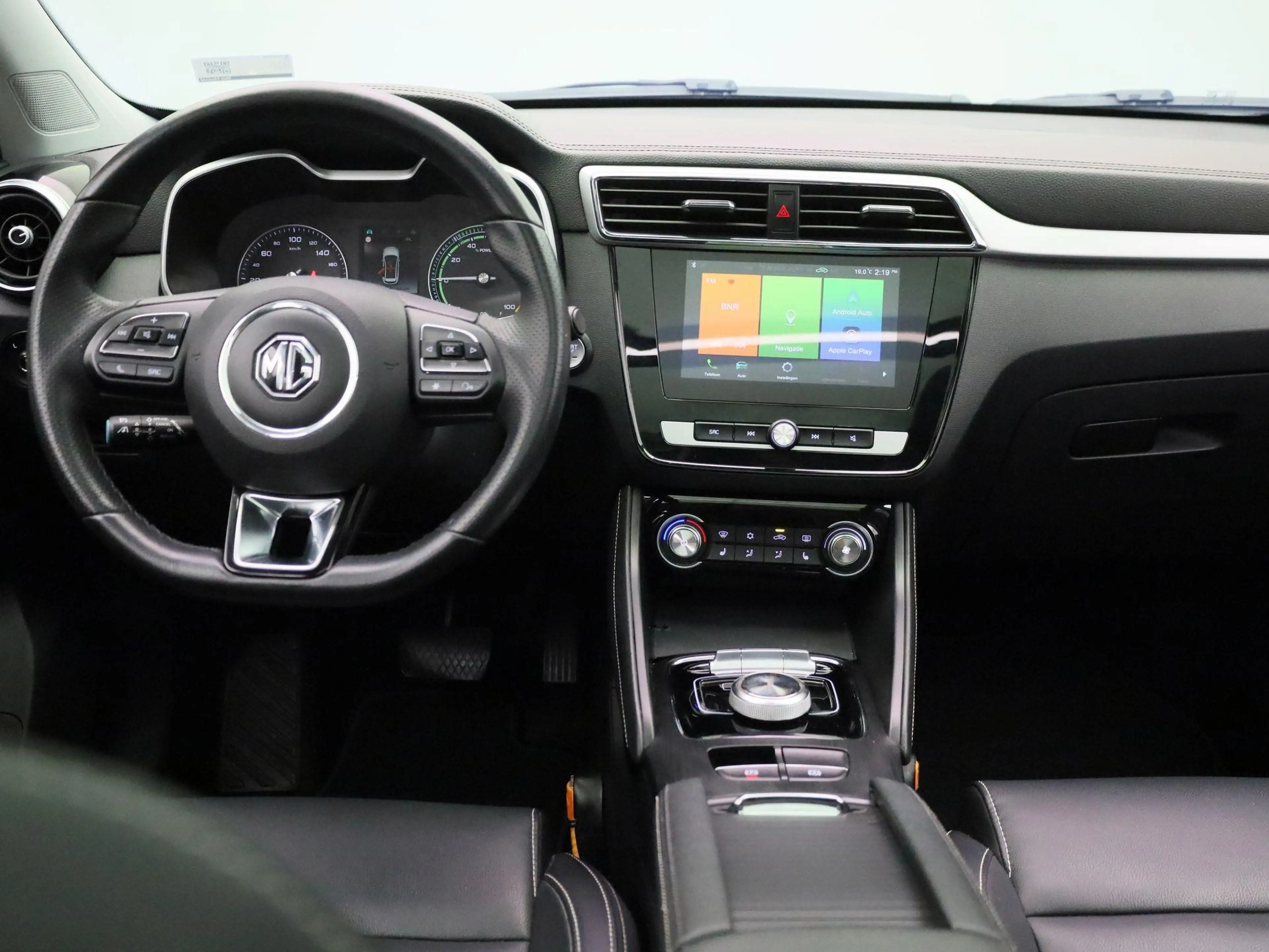 MG ZS EV Luxury 45 kWh — photo 7