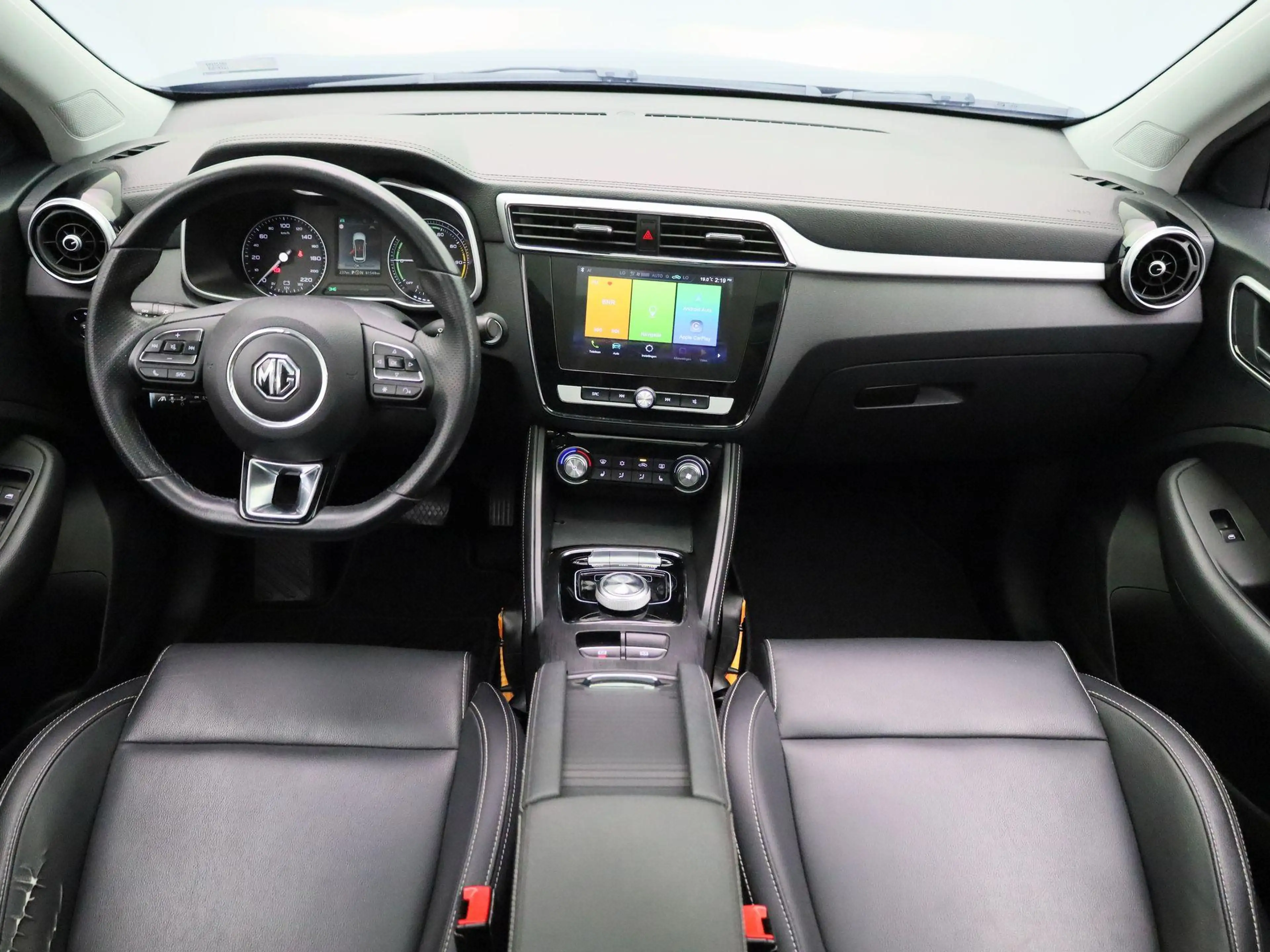 MG ZS EV Luxury 45 kWh — photo 9