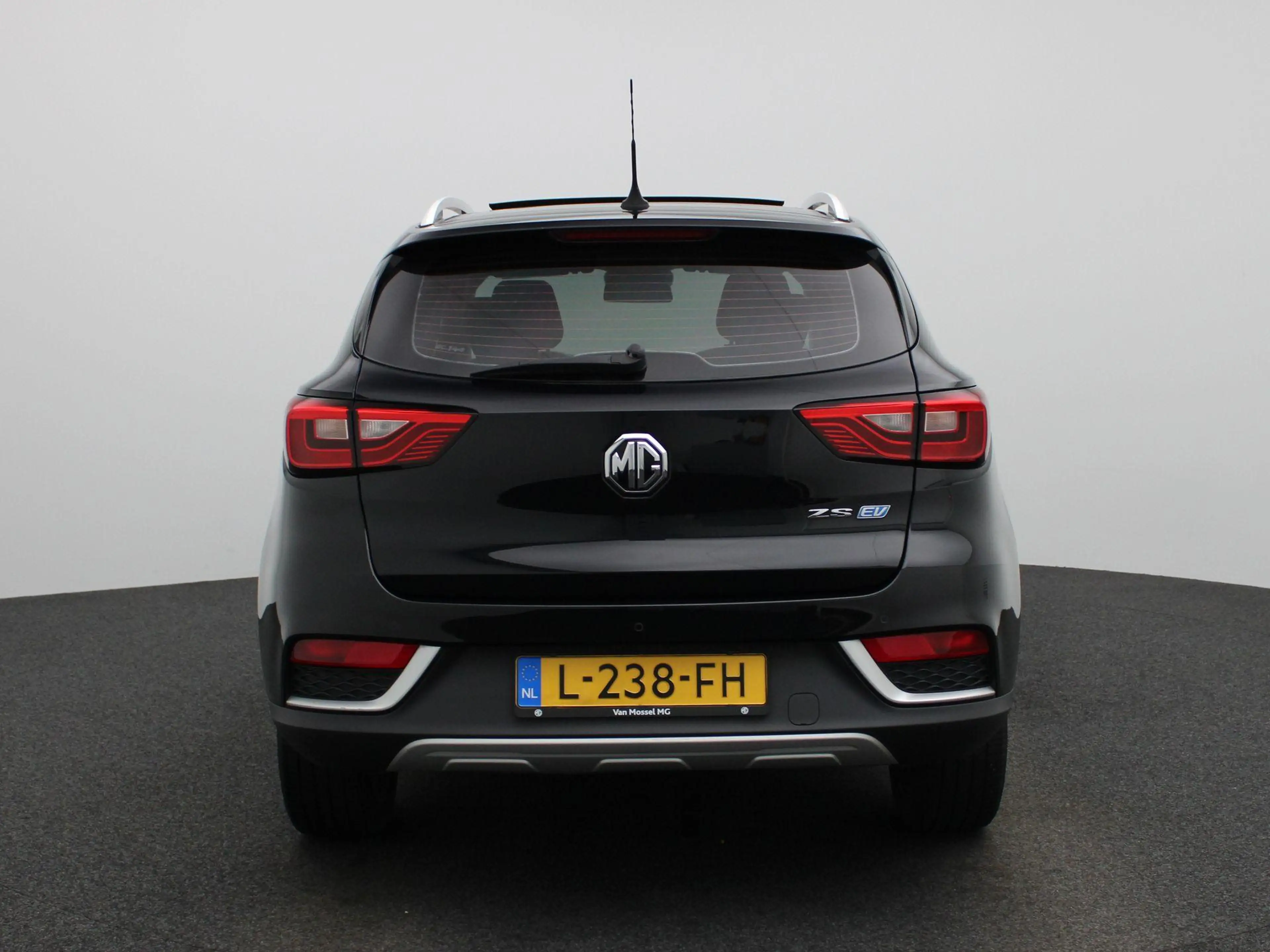 MG ZS EV Luxury 45 kWh — photo 5