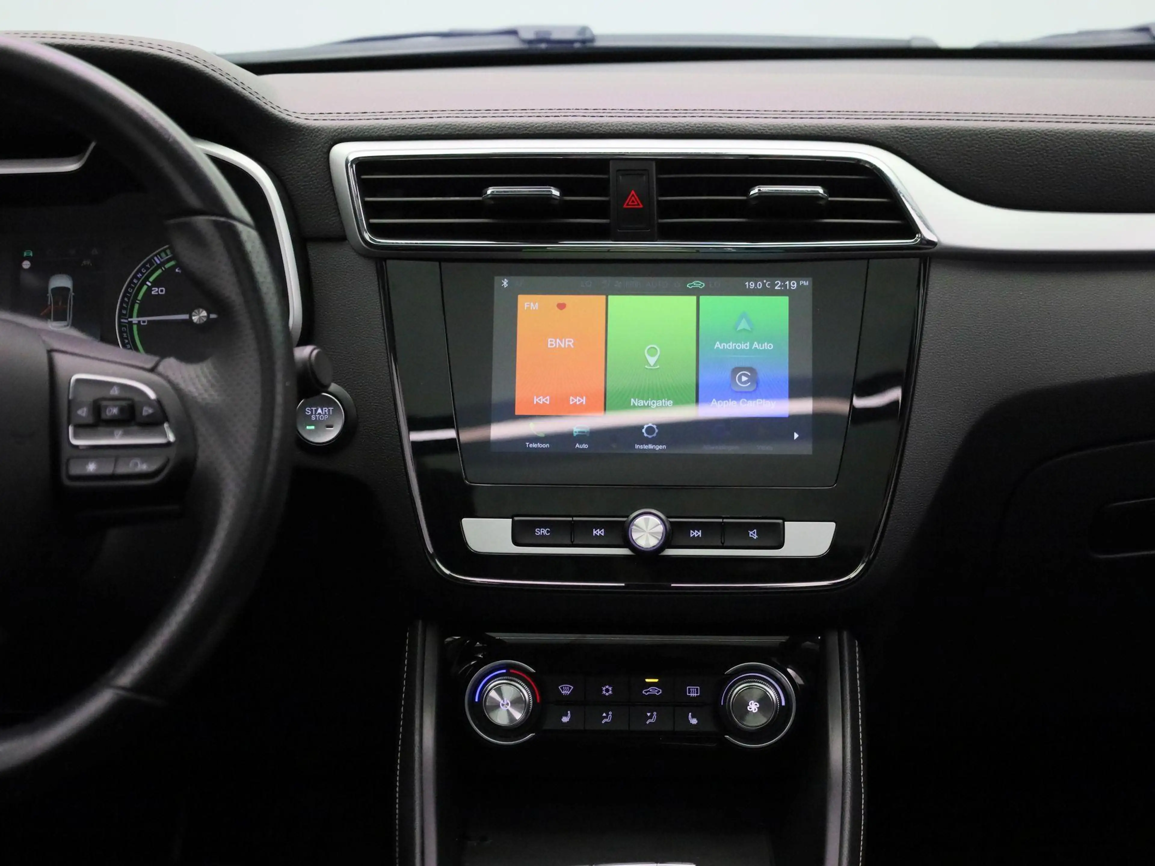 MG ZS EV Luxury 45 kWh — photo 8
