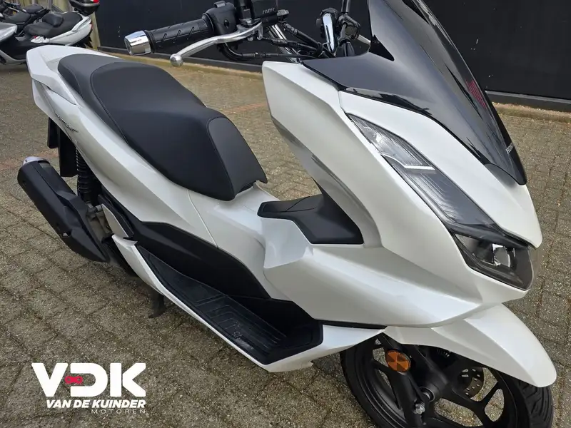 Honda PCX 125 - foto 8