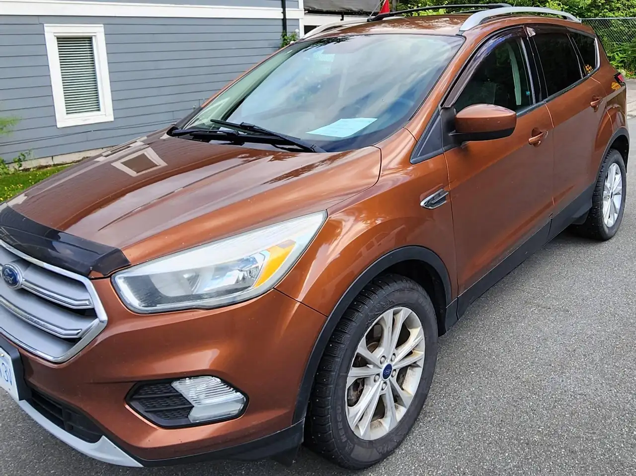 Ford Escape снимка Ford Escape