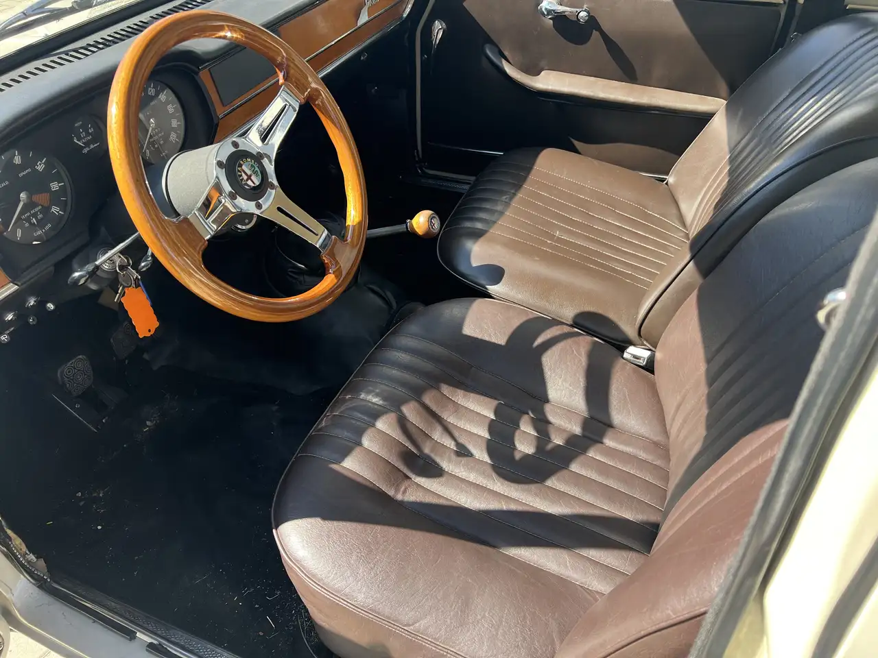Alfa Romeo giulia 1300 TI, foto 8