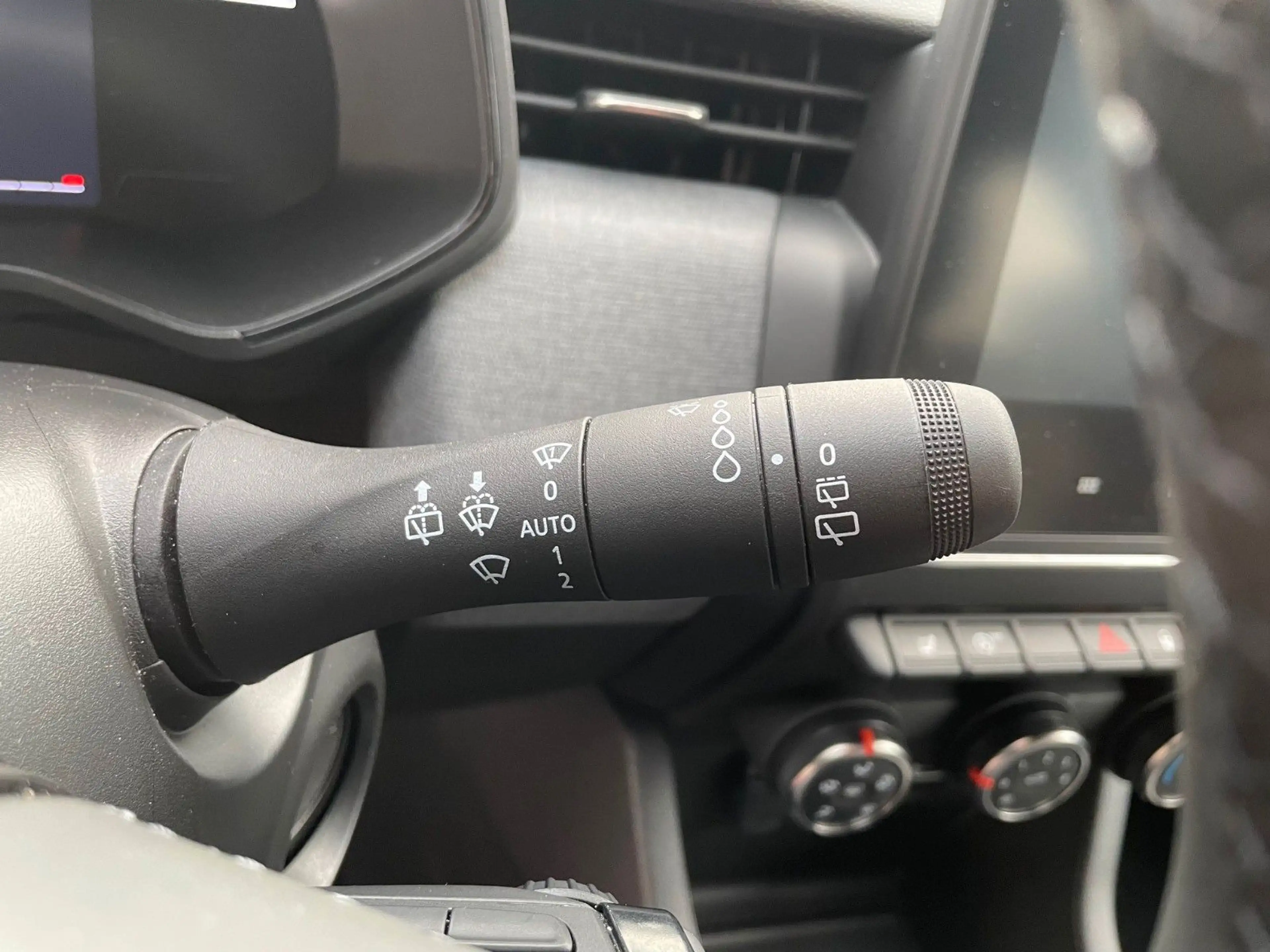 Renault Clio V Evolution inkl. Wartungsvertrag bis 2028 — photo 19
