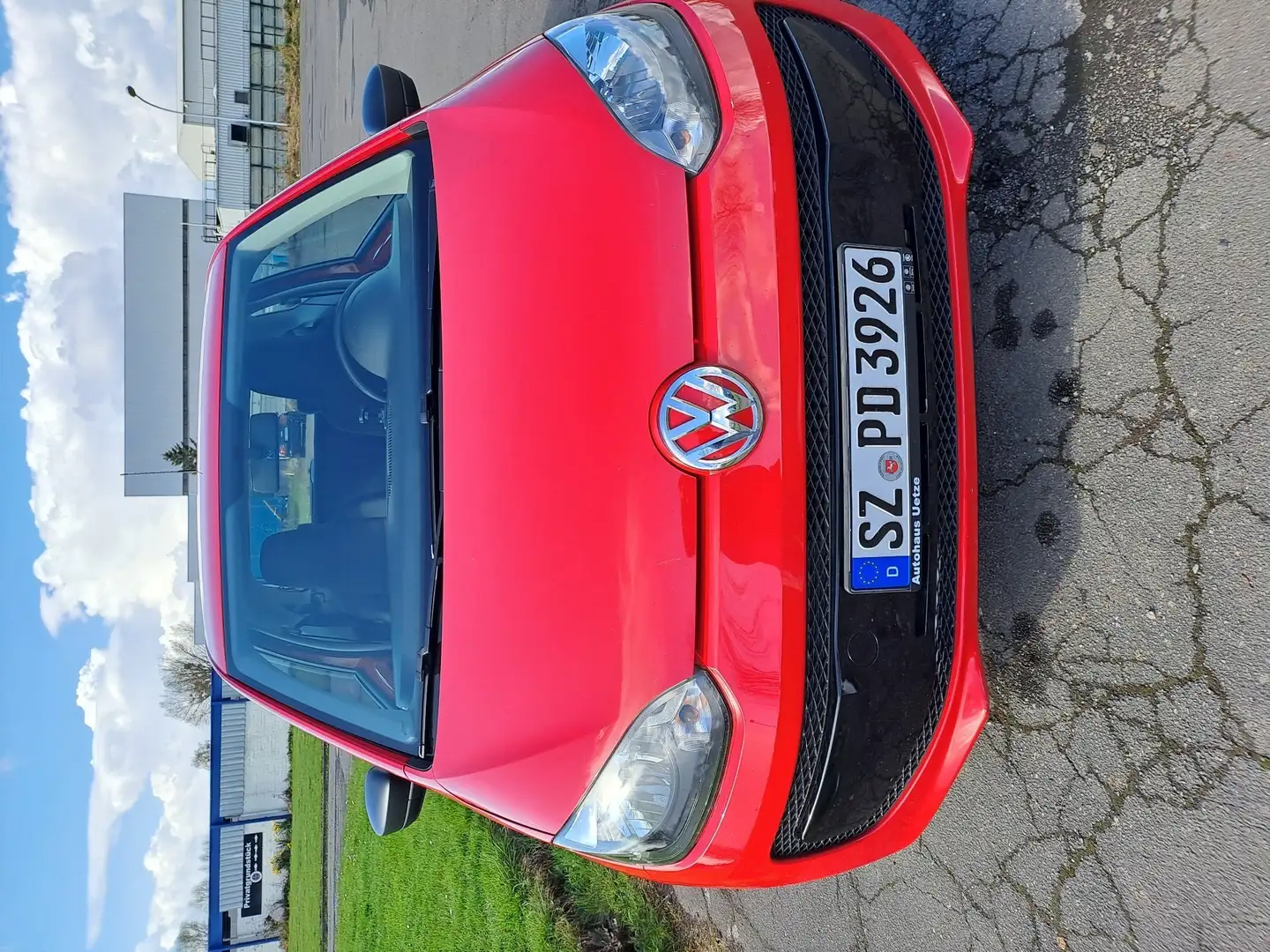 Volkswagen up! high Červená - 1