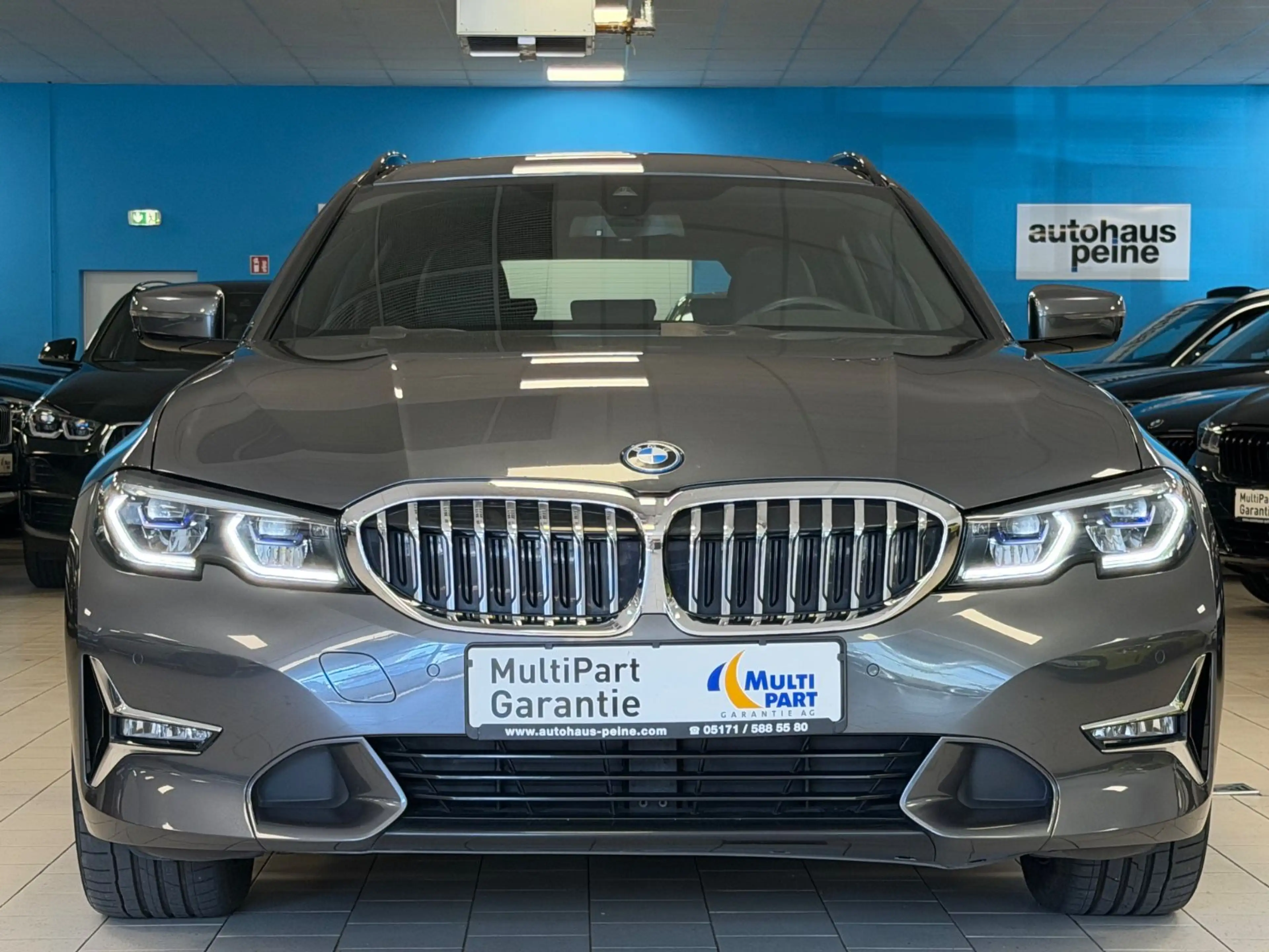 BMW 330 e xDr/Aut/SportSit/Panorama/Laser/KeyLes/HUD — photo 4