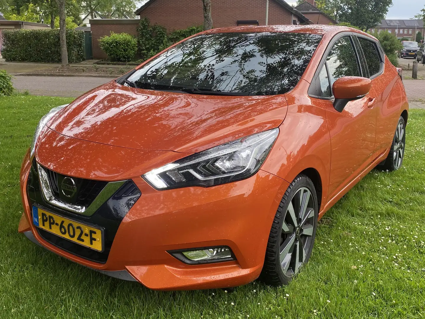 Nissan Micra Micra 0.9 IG-T Tekna Orange - 2