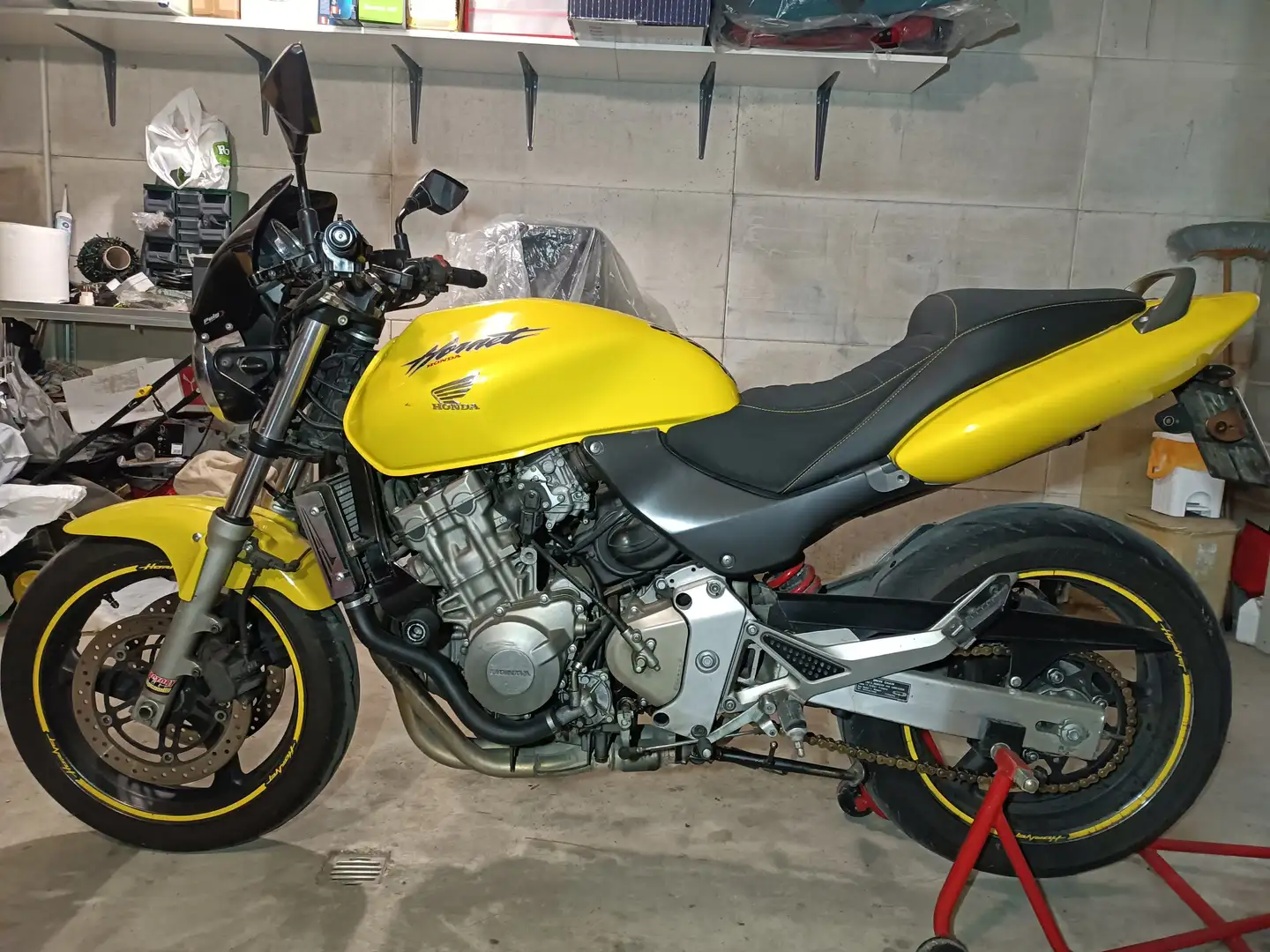 Honda Hornet 600 Giallo - 2