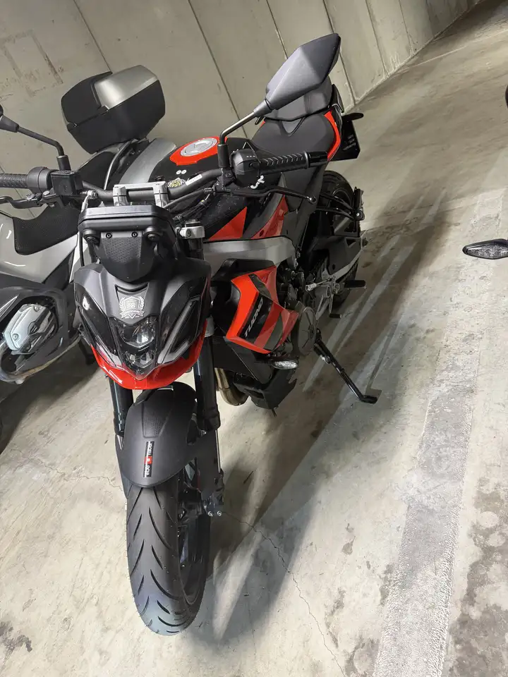 Aprilia Tuono