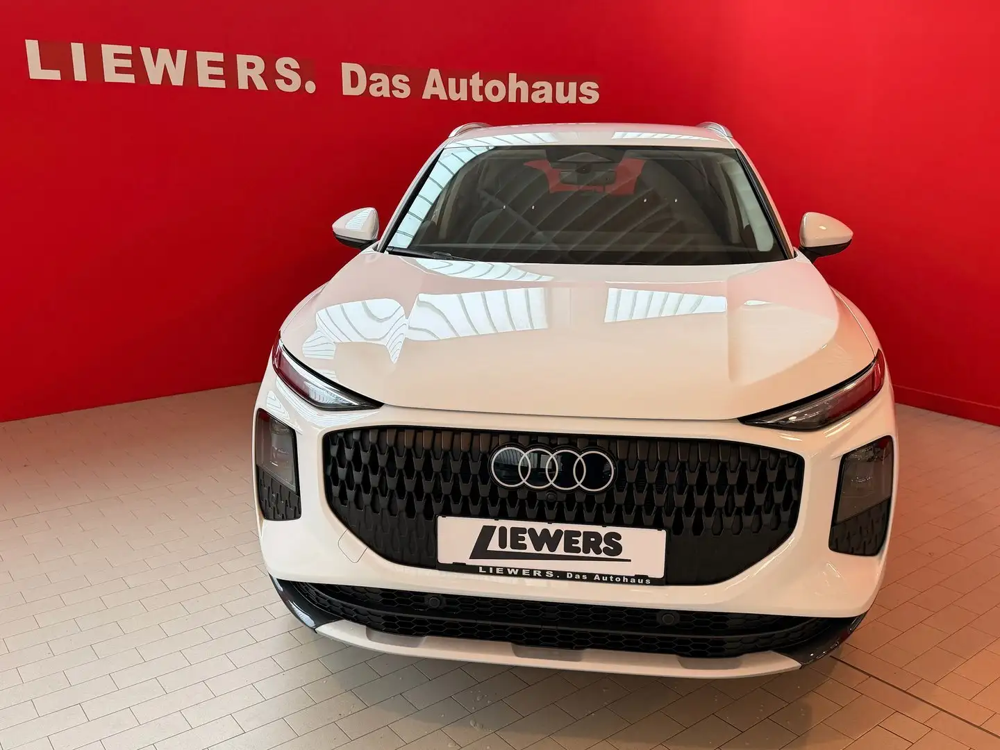 Audi Q3 TFSI 110 kW Weiß - 2