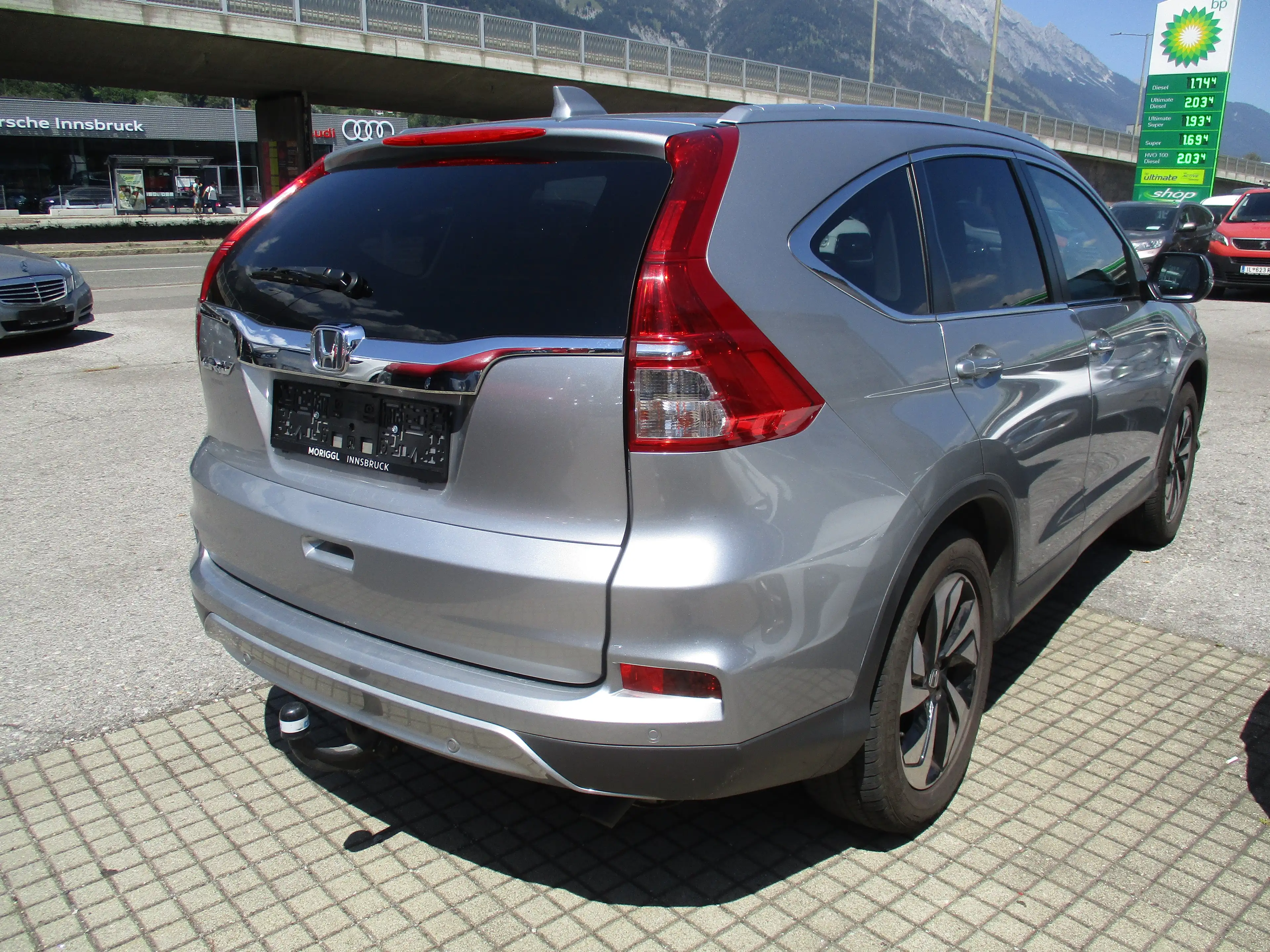 Honda CR-V 4WD — photo 4