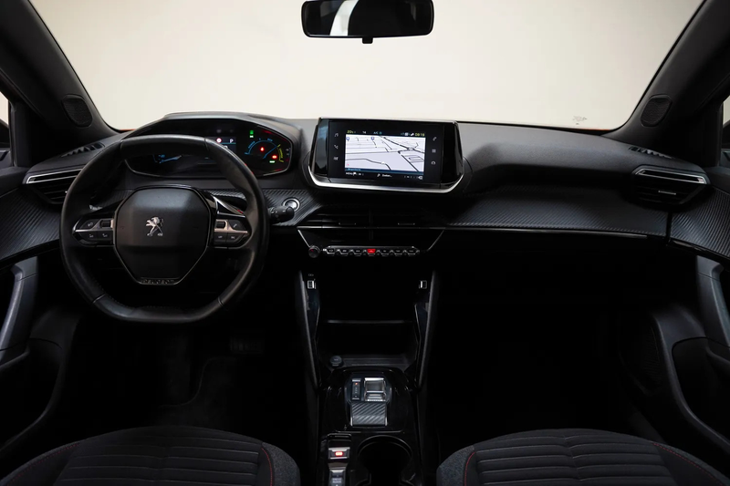 Peugeot e-2008 EV Active Pack 50 kWh 3 fase [ Navi Climate Apple/ — photo 4