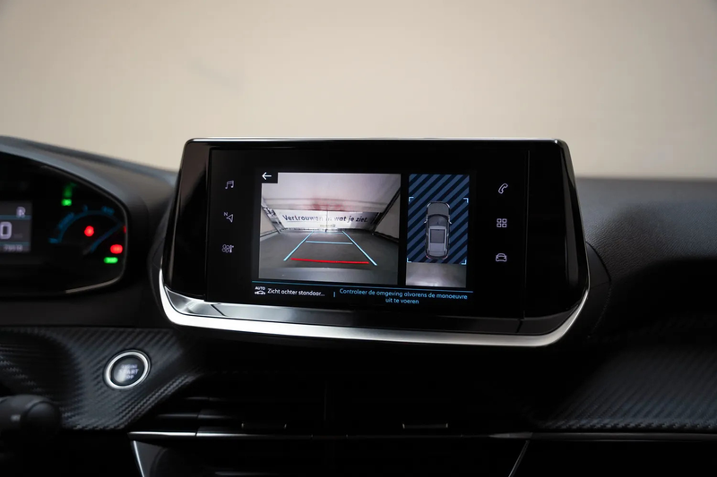 Peugeot e-2008 EV Active Pack 50 kWh 3 fase [ Navi Climate Apple/ — photo 5