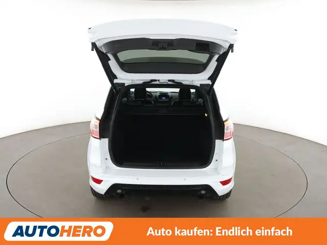 Ford Kuga view 16