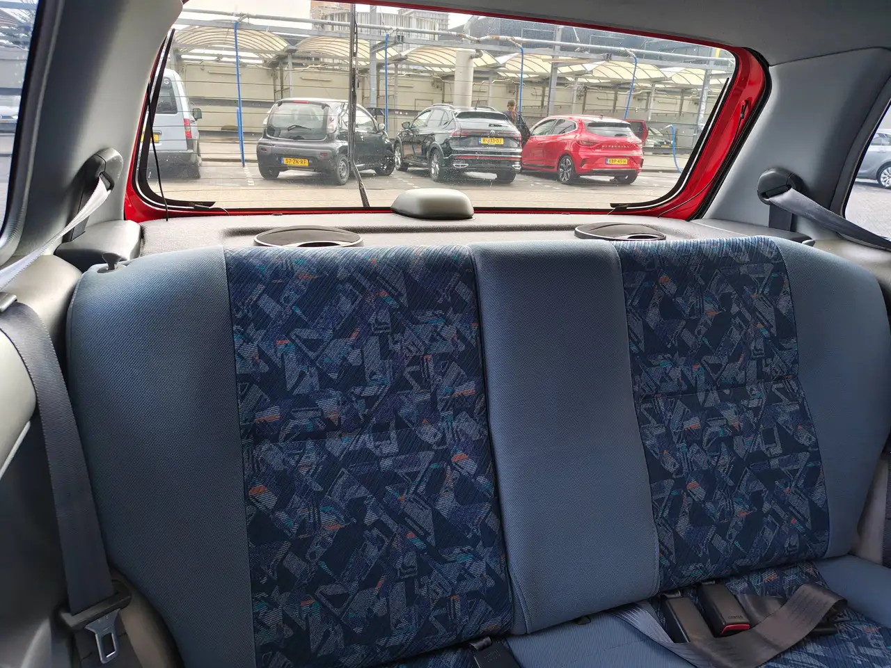 Toyota Starlet 1.3-16V, foto 11