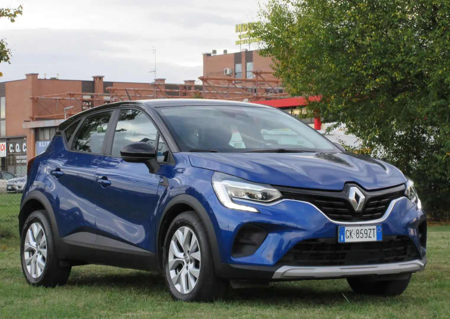 Renault Captur 1.0 tce Business Gpl 100cv Blu/Azzurro - 2
