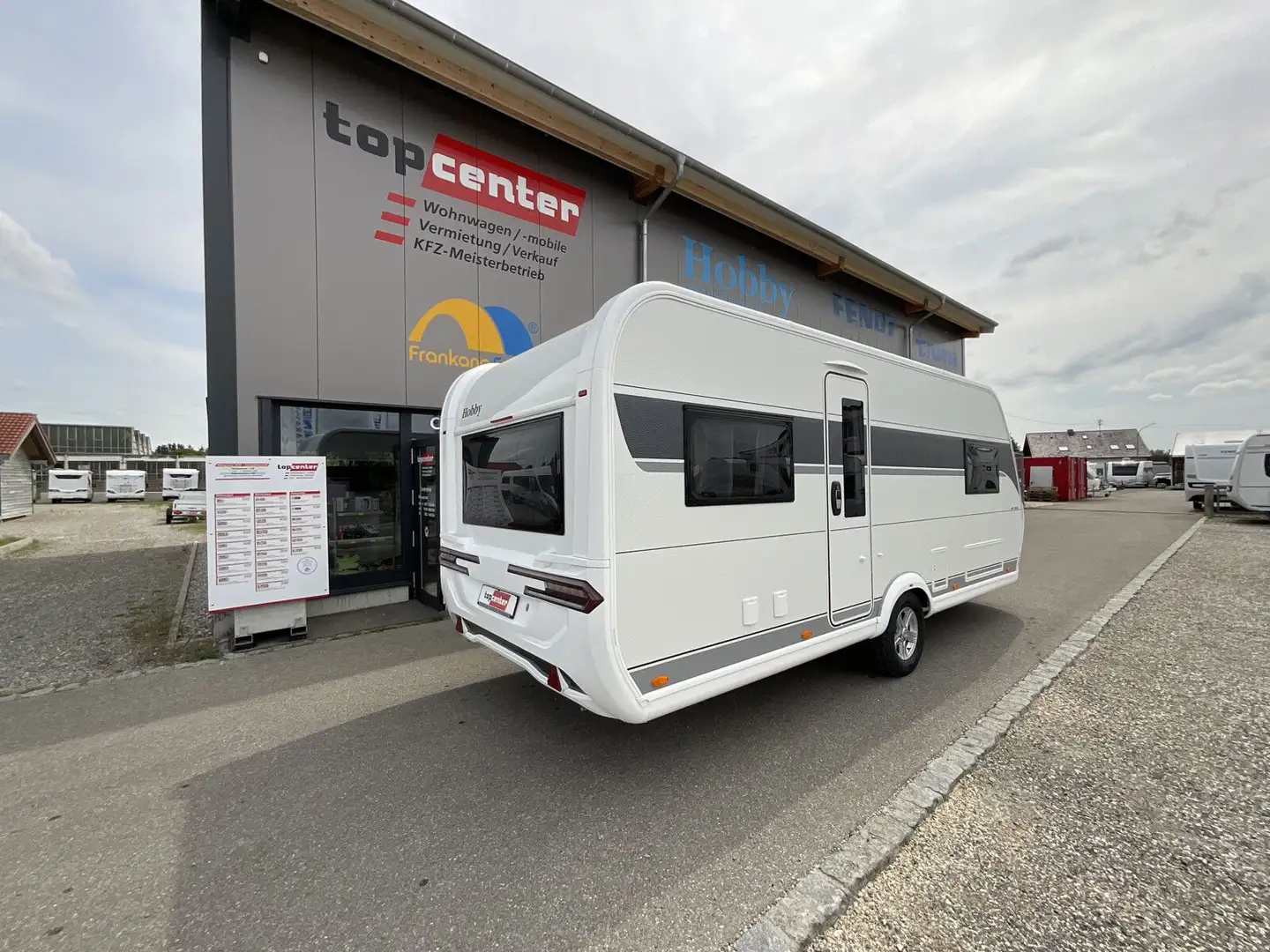 Hobby De Luxe 515 UHL 2000Kg / Bettverbreiterung Weiß - 1