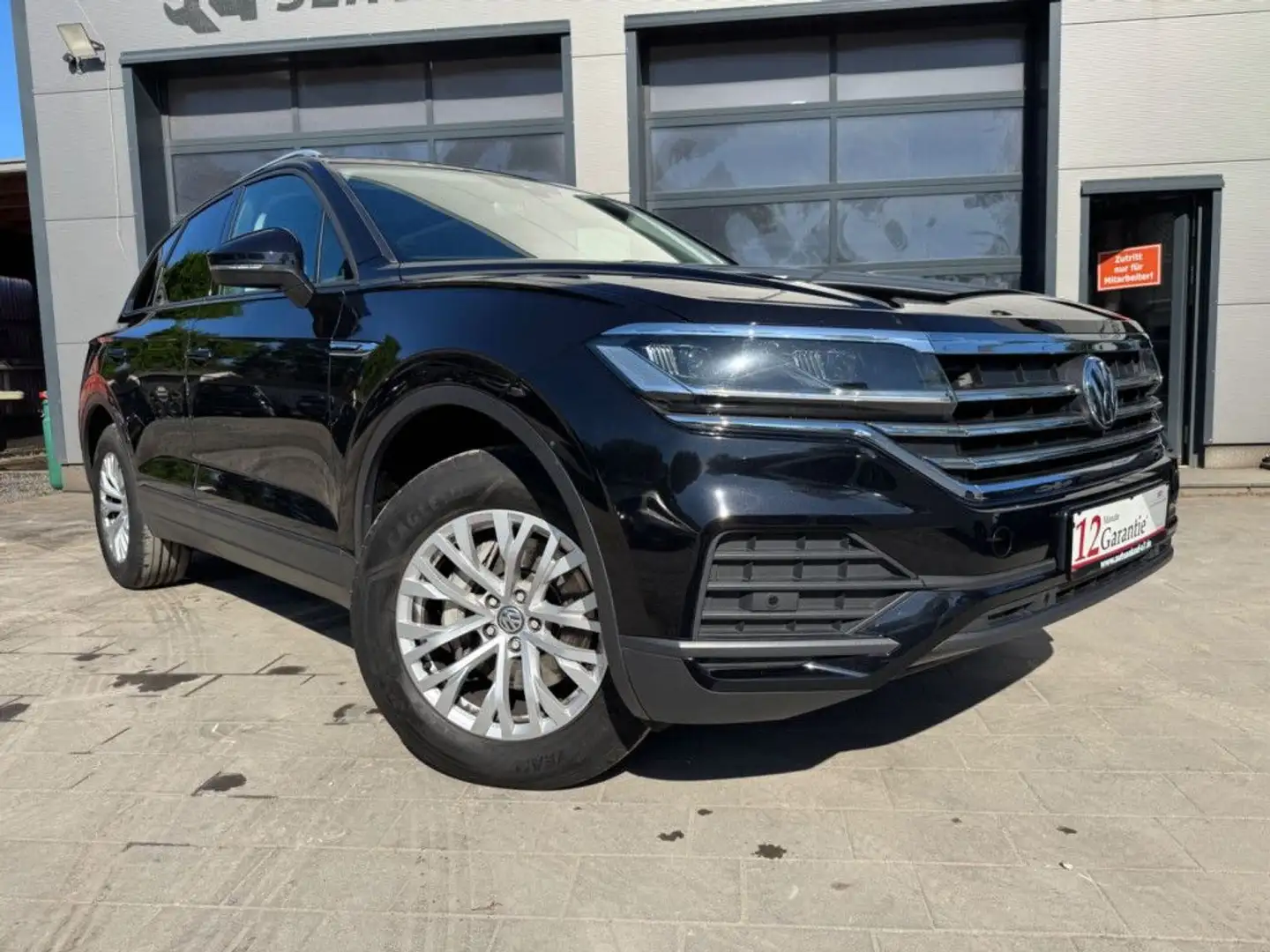 Volkswagen Touareg 3.0 V6 TDI 4Motion DPF *1. Hand/PANO* Negro - 1