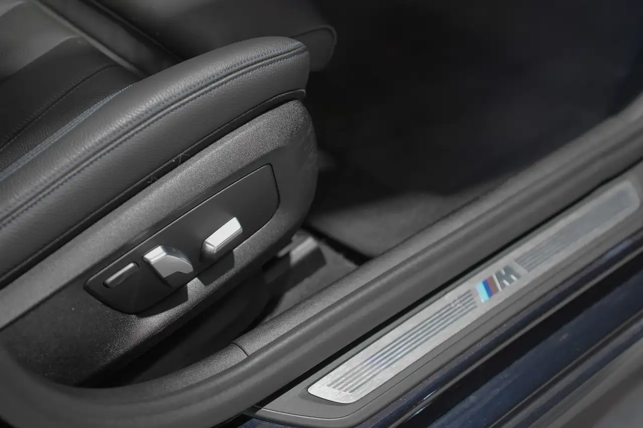 BMW 520 🎁 SUMMER DEAL 🎁 PACK M FULL OPTION CARPLAY BLACK PACK TVA ✔, миниатюра 19