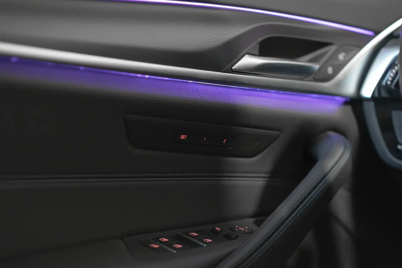 BMW 520 🎁 SUMMER DEAL 🎁 PACK M FULL OPTION CARPLAY BLACK PACK TVA ✔, миниатюра 21