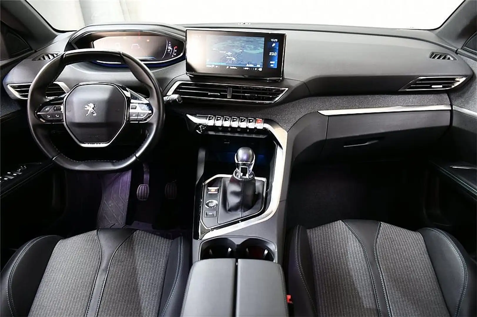 Peugeot 5008 PureTech 130 6-Gang-Manuell Allure Pack  7 Sitzer Silber - 2