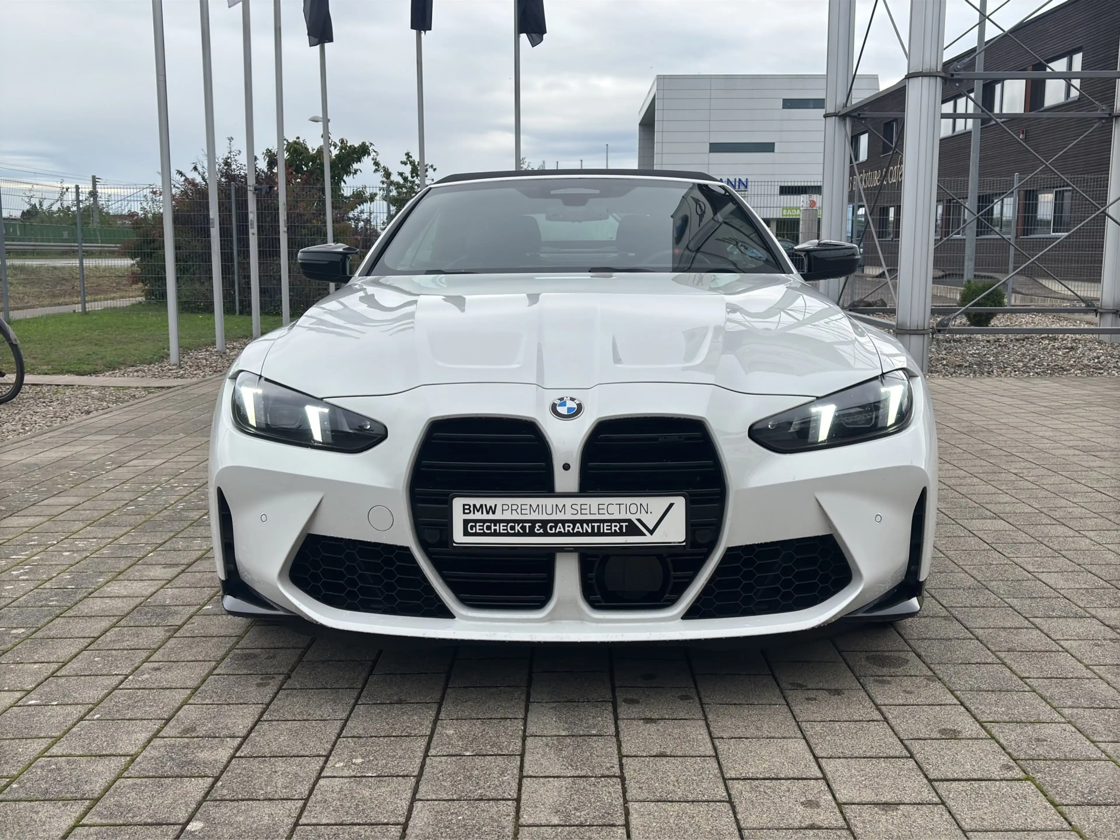 BMW M4 Competition Cabrio Sitzklima 360° ACC H&K — photo 5