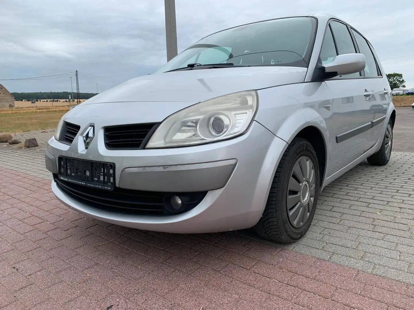 Renault Scenic II Avantage 1.6 TÜV 06/26 Grey - 1