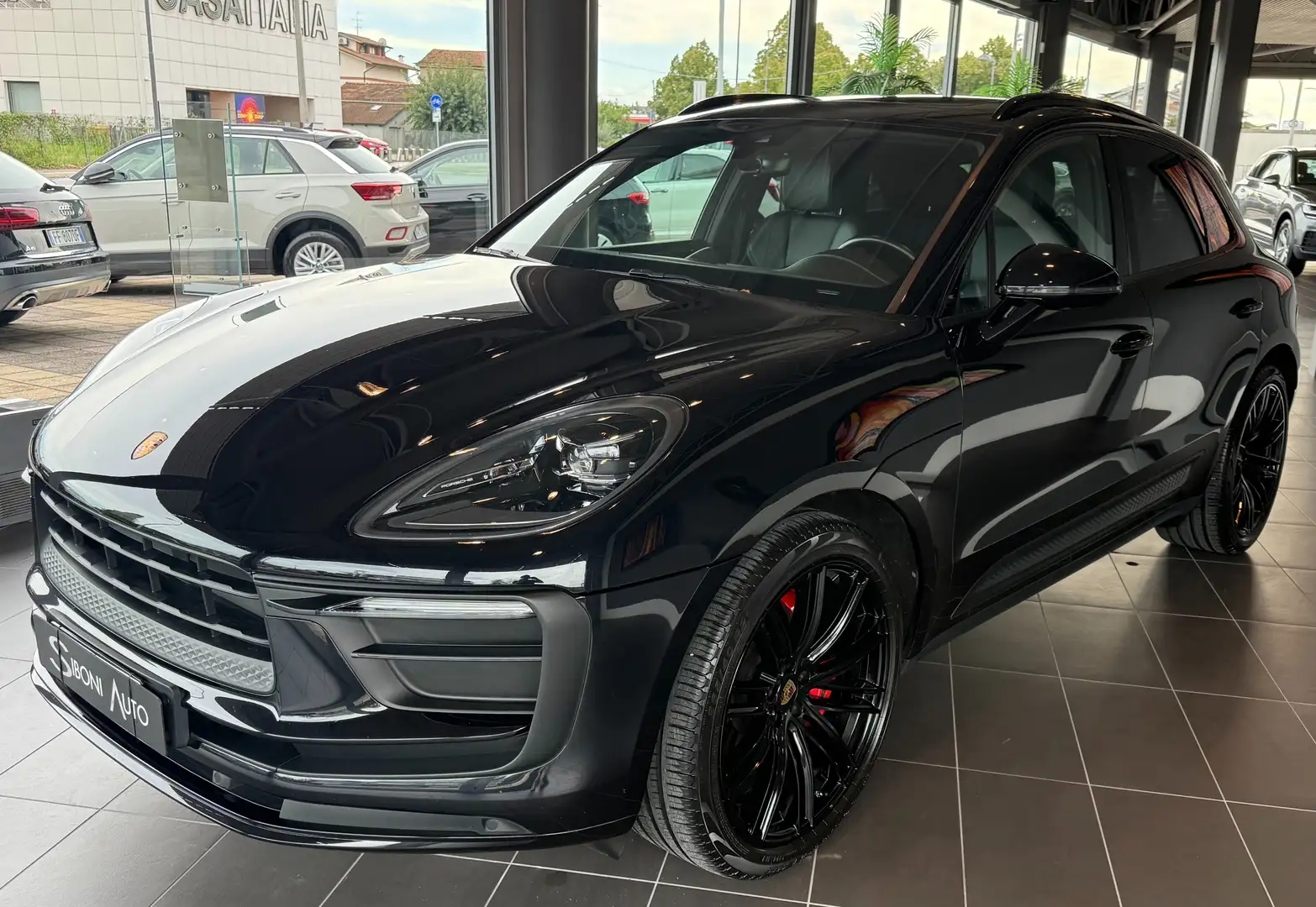 Porsche Macan Nero - 2