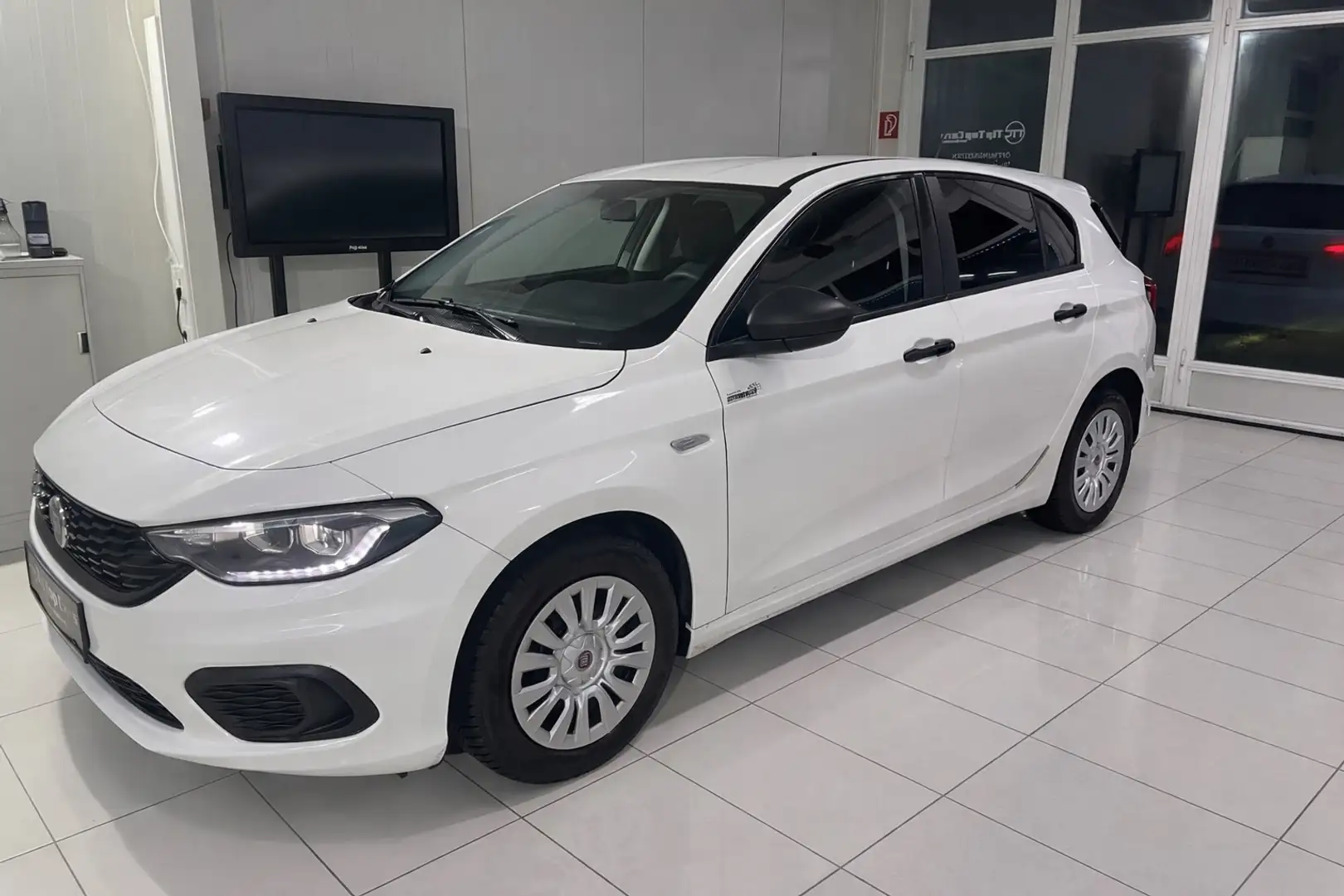 Fiat Tipo 1,4 16V 95 Lounge - 2
