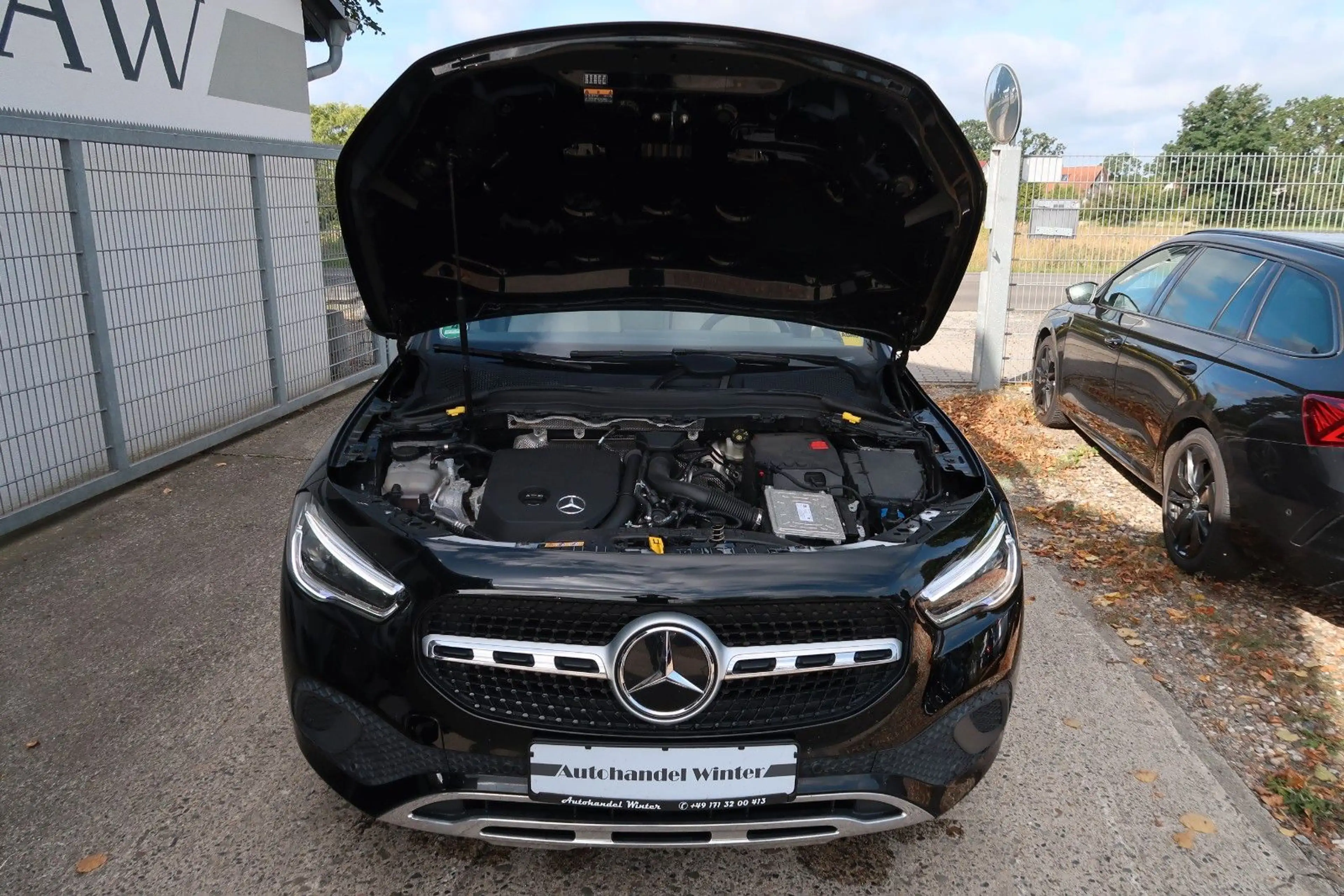 Mercedes-Benz GLA 200 |Leder|Panorama|NAV|Keyless|LED| — photo 10