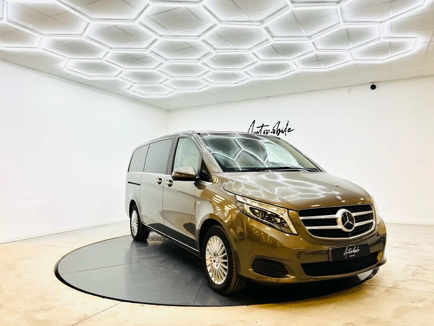Mercedes-Benz V 220 VENDU!!!! SOLD!!!! Brun - 2